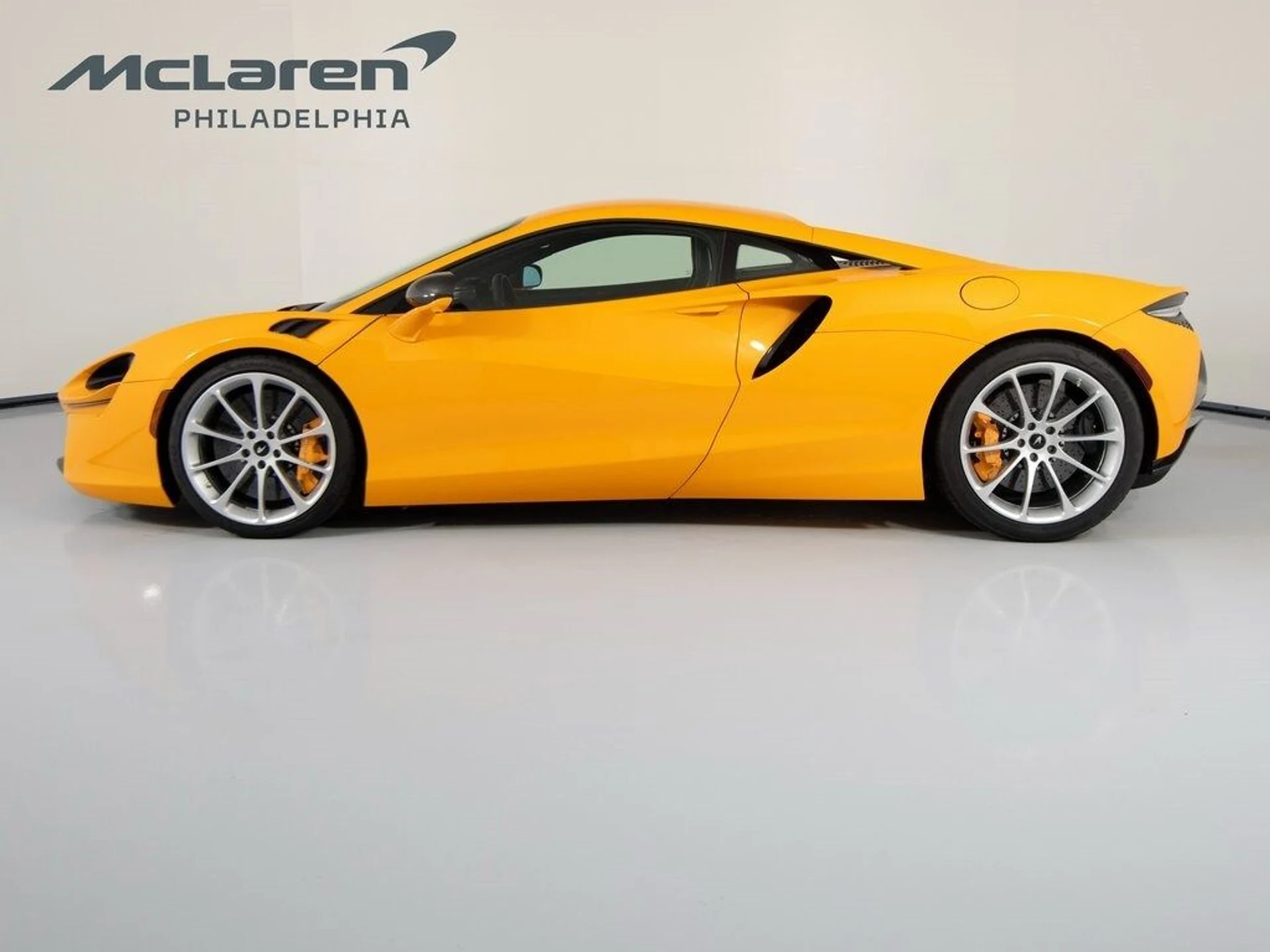 mph007_3619835103_41e0451c55c4303b523e13c5a6c0e0d0x_b28255a457