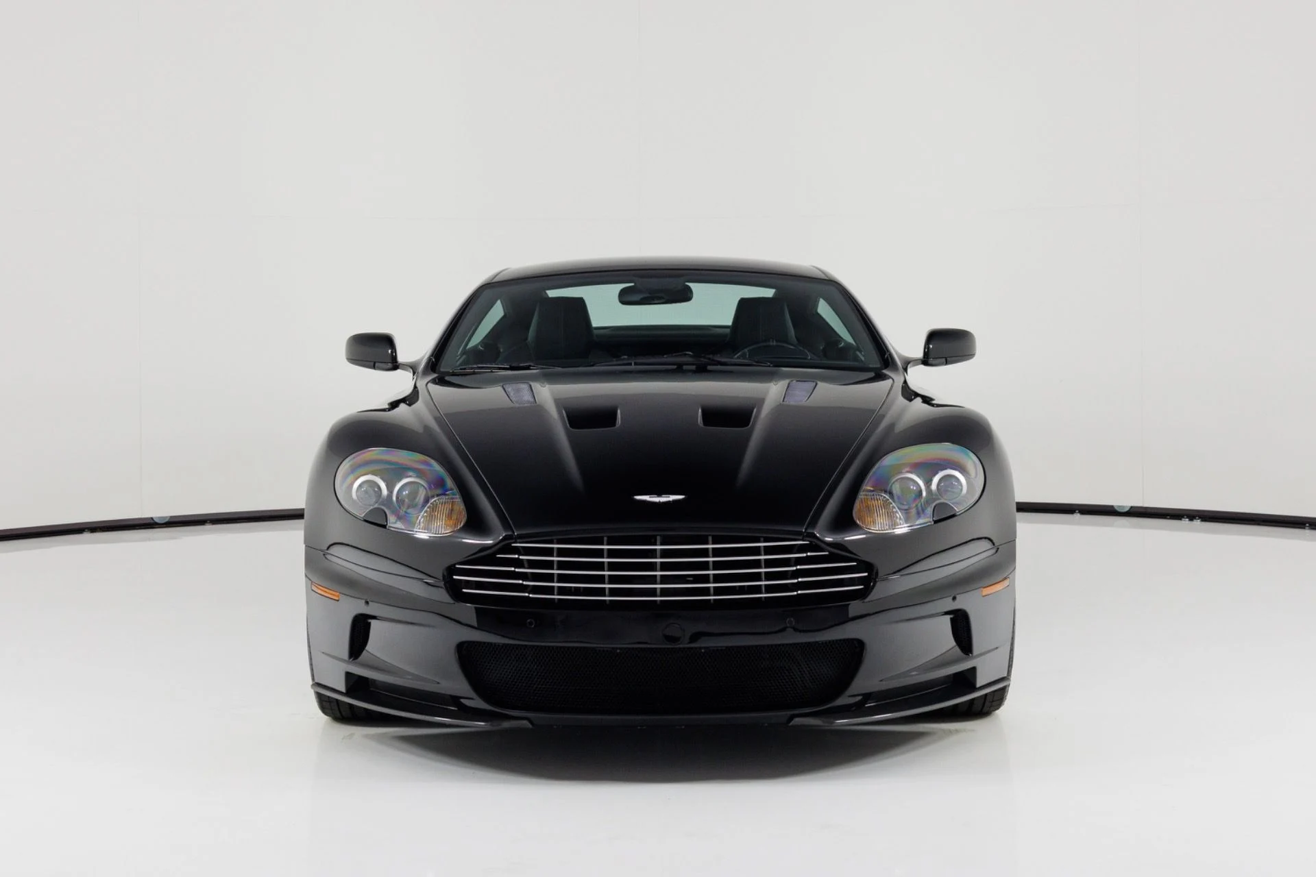 mph007_3622209049_Used_2009_Aston_Martin_DBS_1778627756_1cce7bb3b7