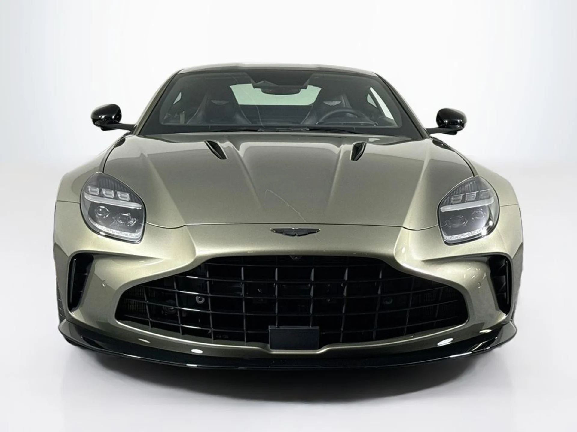 mph007_3626710854_new_2026_aston_martin_vantage_scoupe_11350_23067157_8_1024_f97ea7c23c