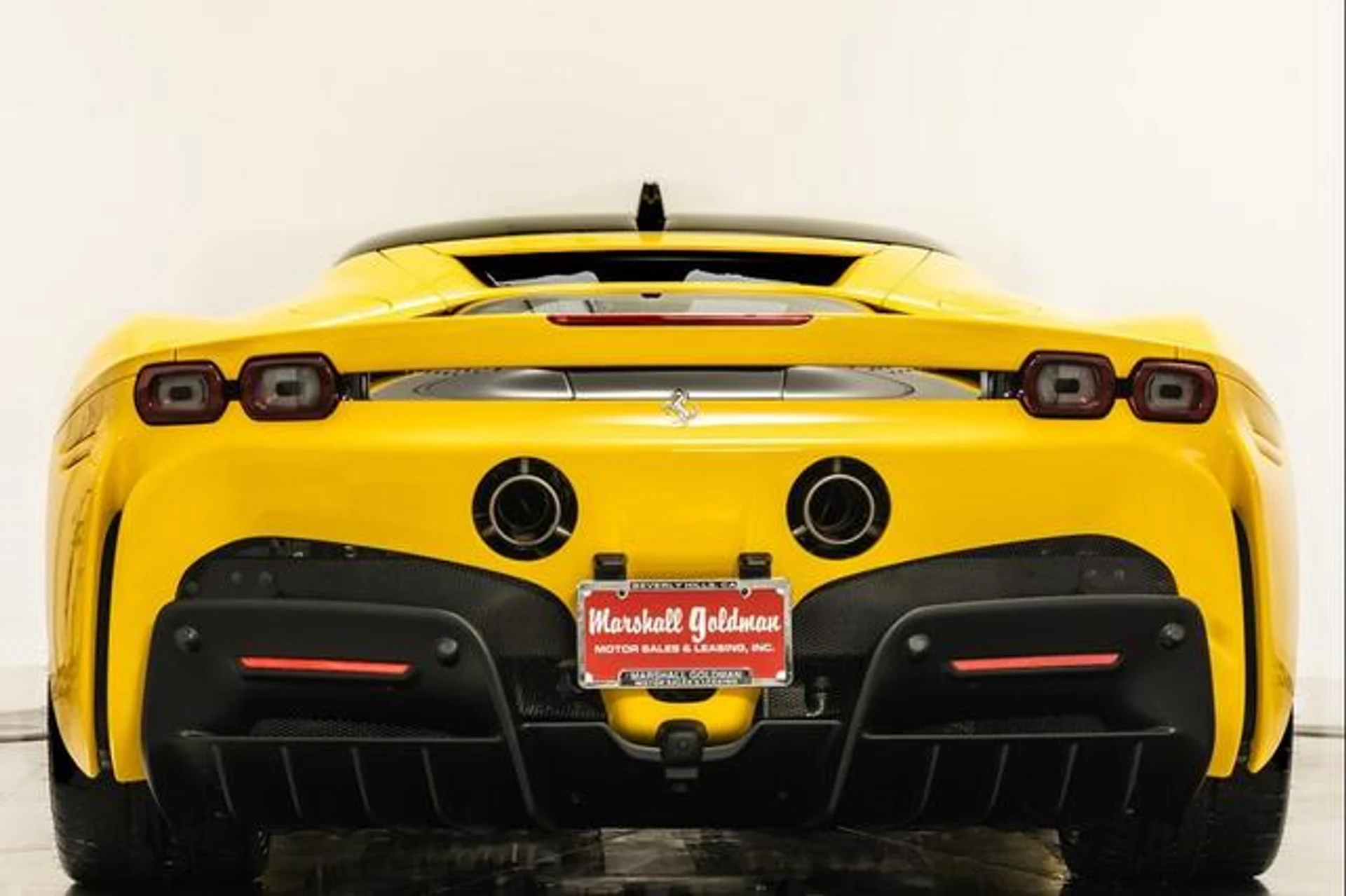 mph007_363467654_1_Jz_CM_9f6_CLF_Muqa_D_Ns_U_Pnysw1_SU_9ed72c0d85