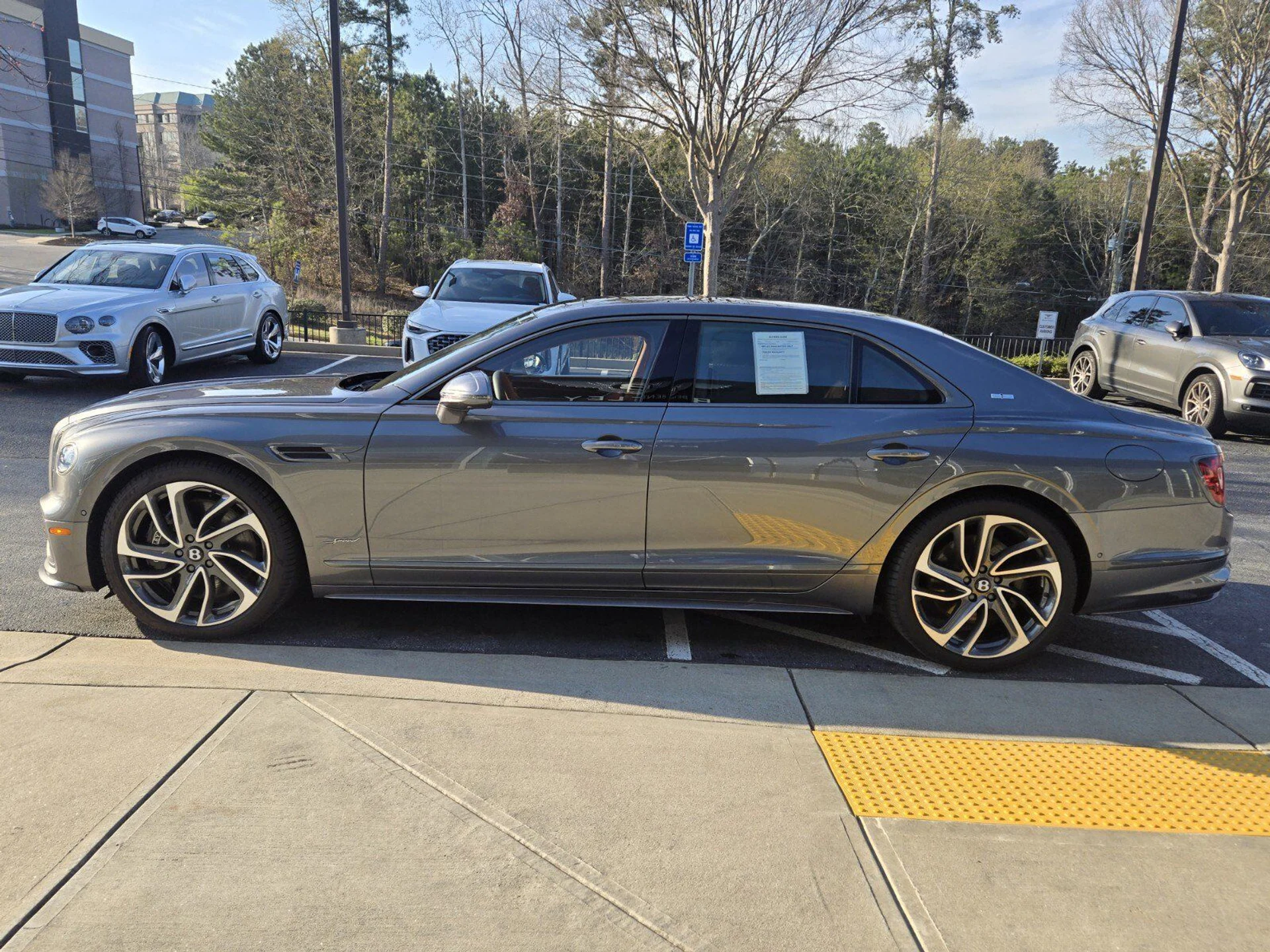 mph007_3648556960_8776ea0bb1dce60eb54e4914d6639b14x_266b740e09