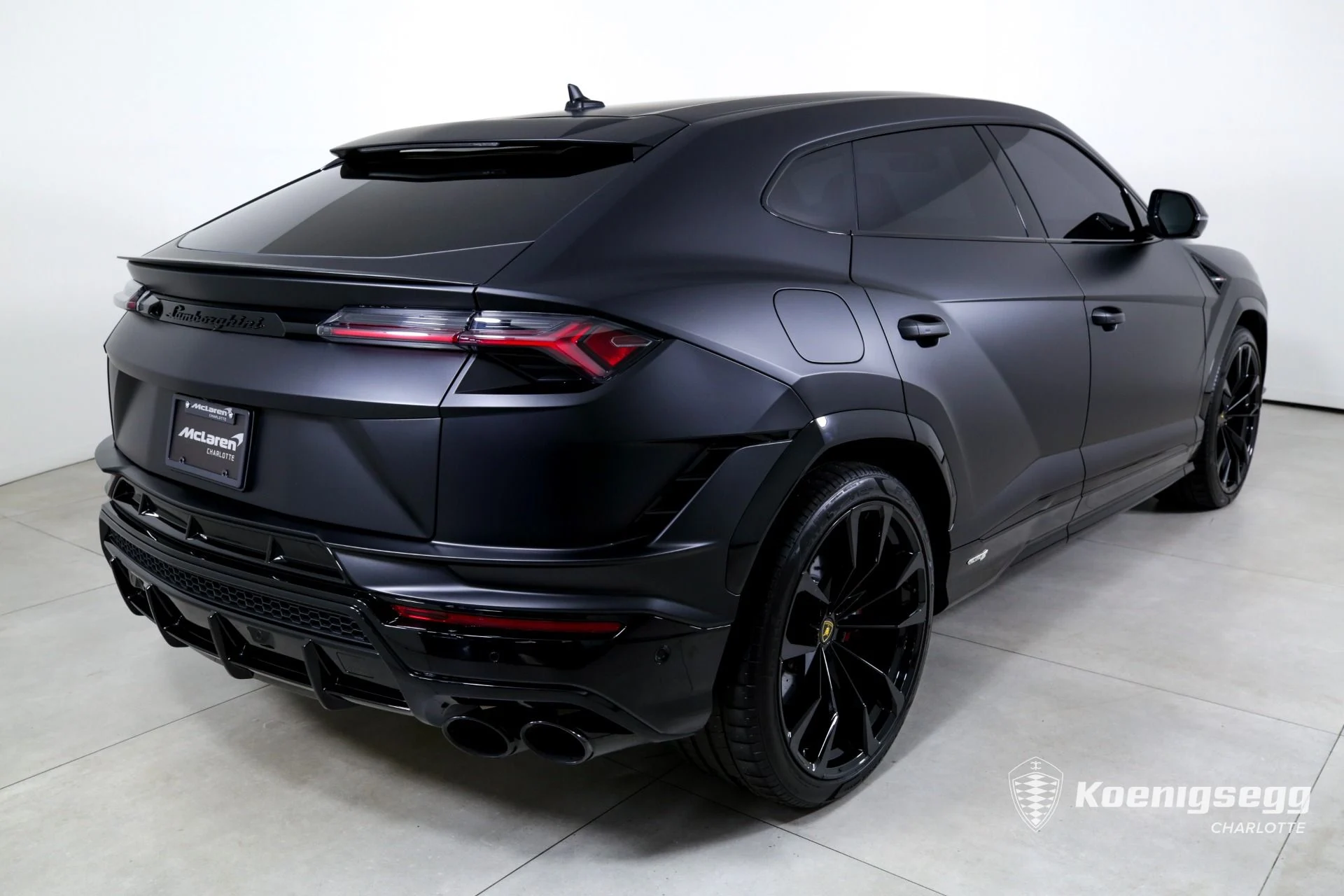 mph007_3654437118_Used_2024_Lamborghini_Urus_S_1761085478_867711ff5a