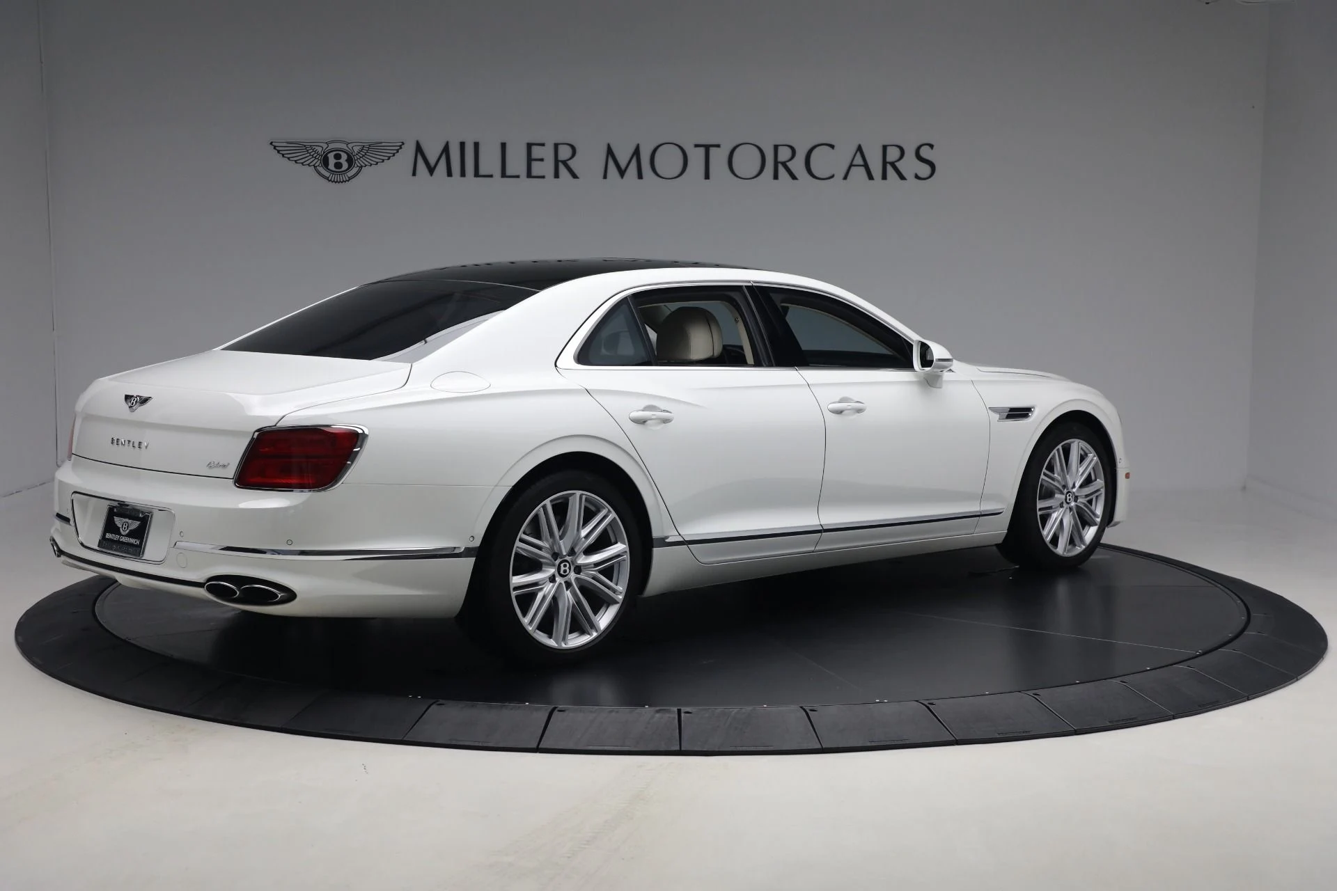 mph007_3658366836_Used_2024_Bentley_Flying_Spur_Hybrid_7eb09e20bc