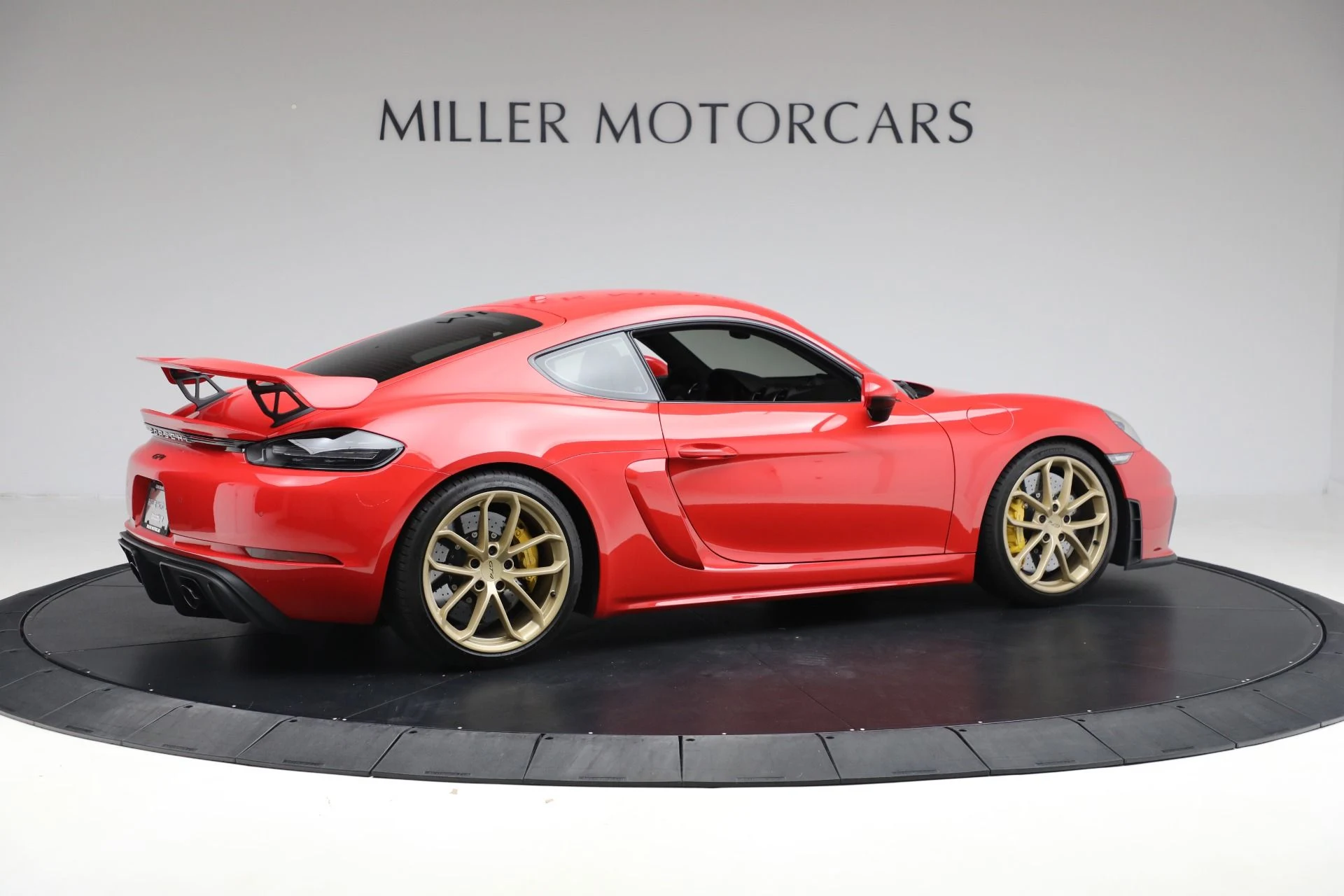 mph007_3663160777_Used_2021_Porsche_718_Cayman_GT_4_3b9fac6fff
