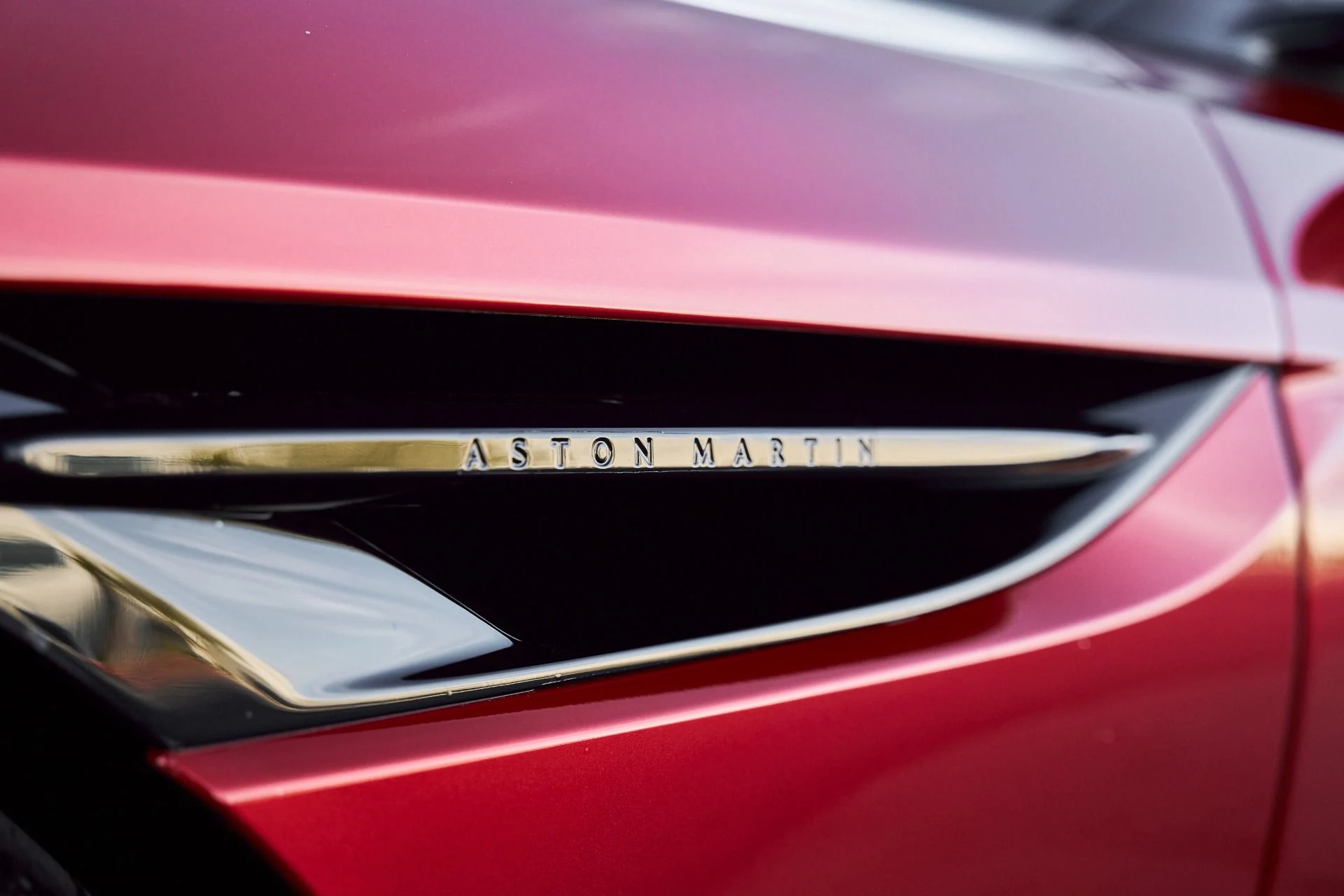 mph007_369200079_Used_2024_Aston_Martin_DB_12_1767839989_f8292754c9