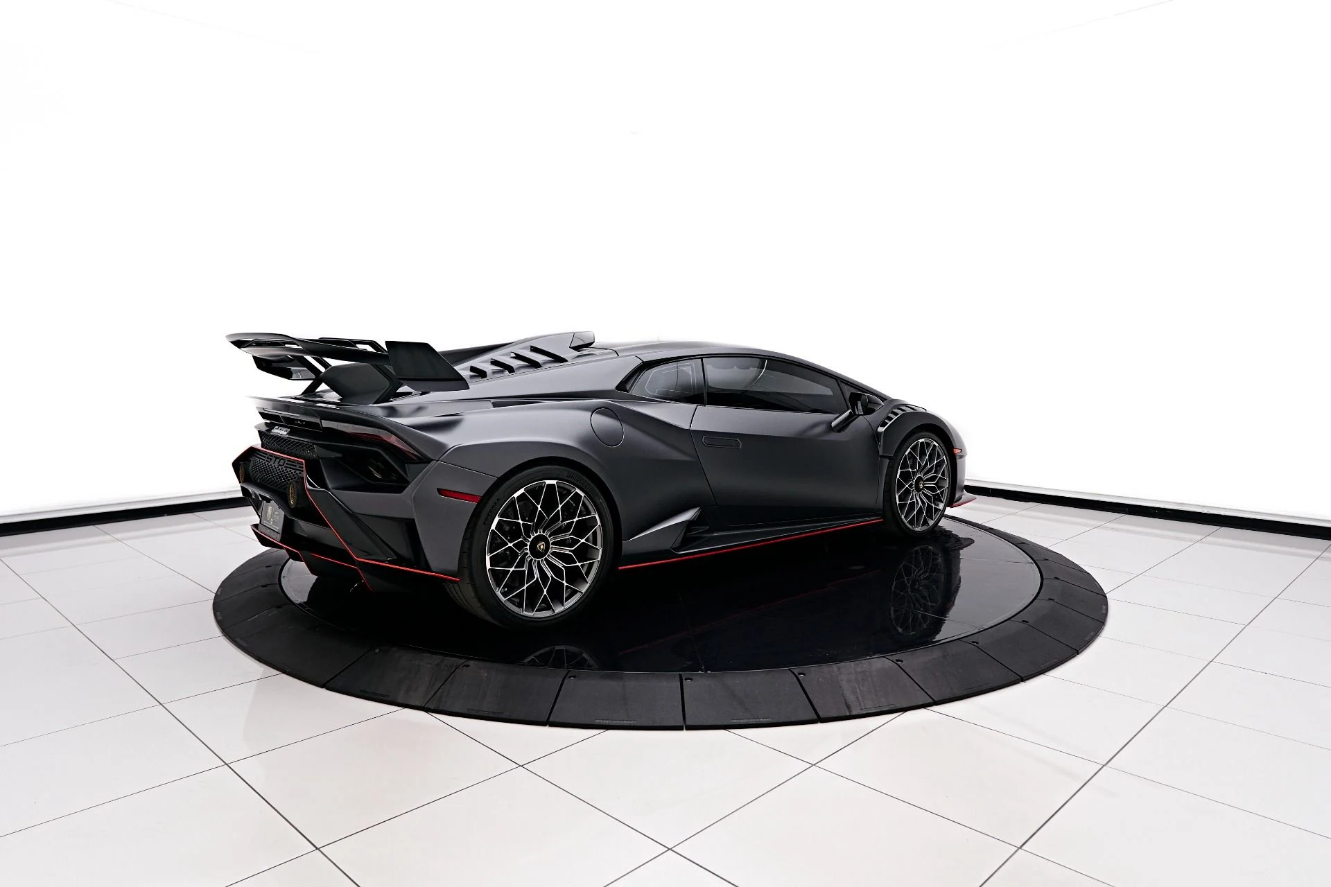 mph007_3695180647_Used_2023_Lamborghini_Huracan_STO_Base_1696892071_029998f719