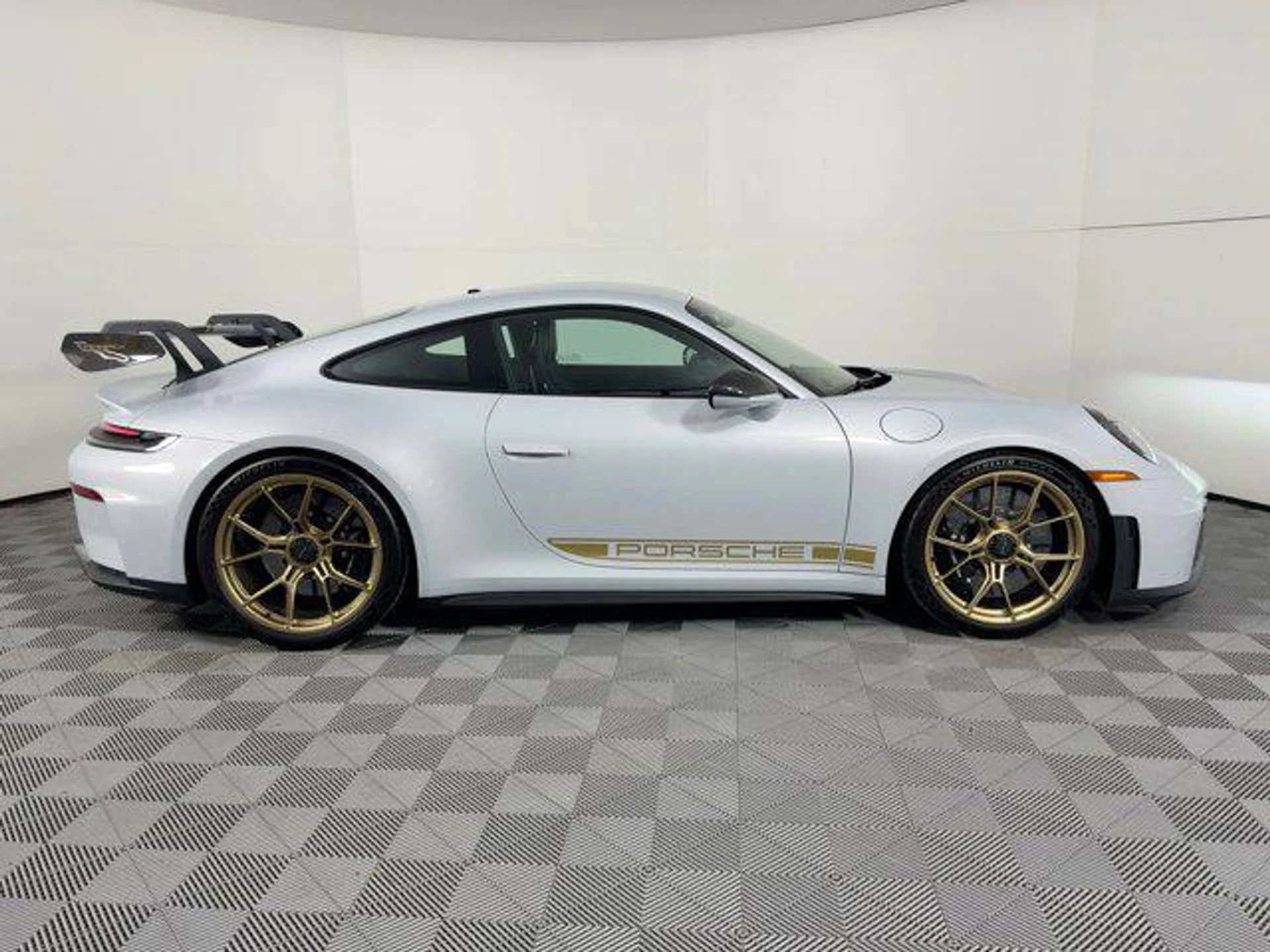 mph007_3696821099_HV_n_S3re3_Sxz_OZ_Zajrtss_Mj4_Us_Y_ae932d5b19