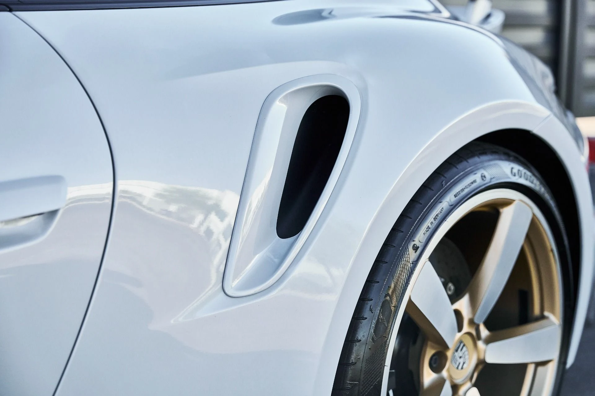 mph007_3700513375_Used_2023_Porsche_911_Turbo_S_1774403987_e480265743