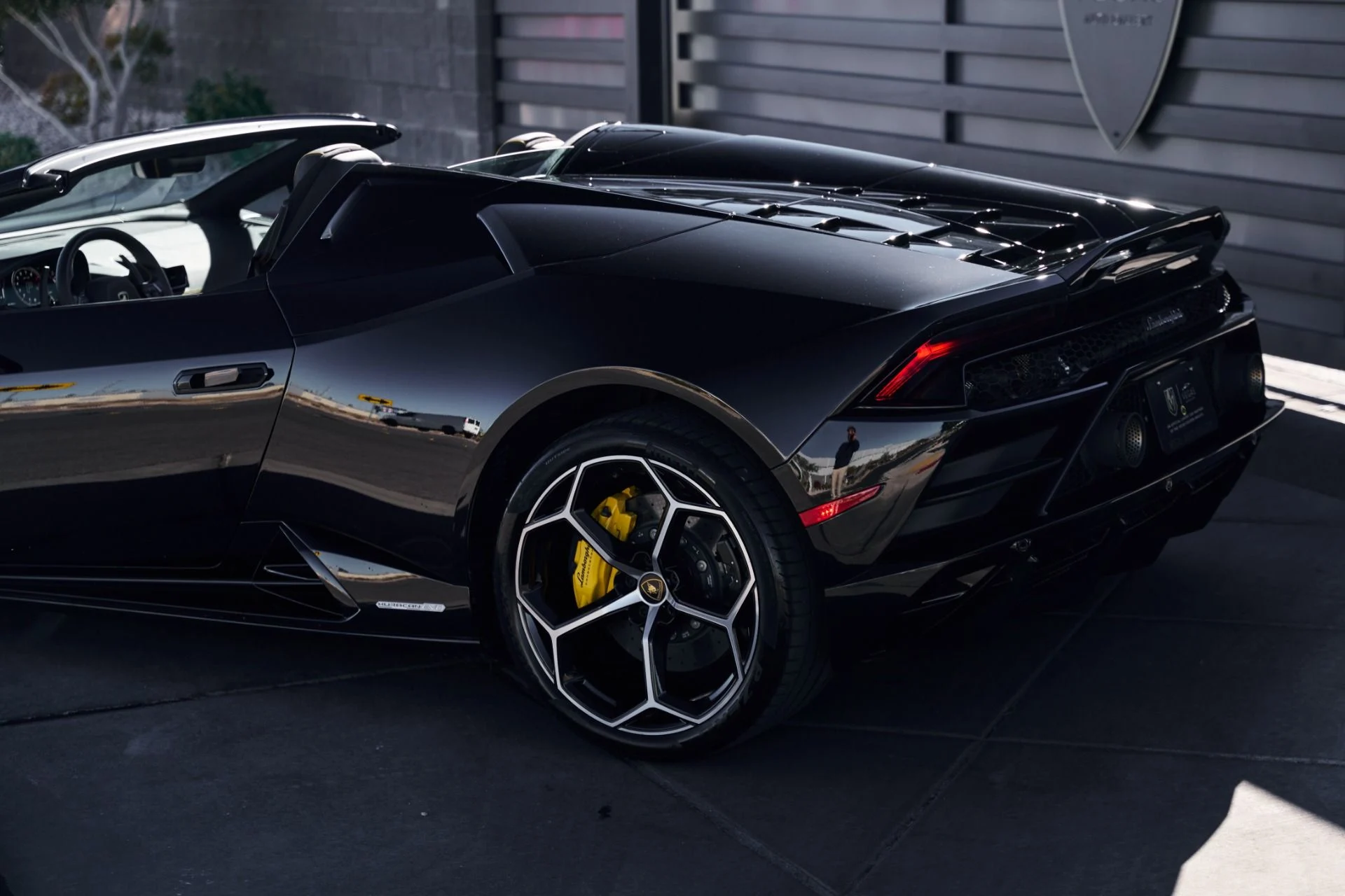 mph007_3701912846_Used_2024_Lamborghini_Huracan_1793135530_0f42b35a84