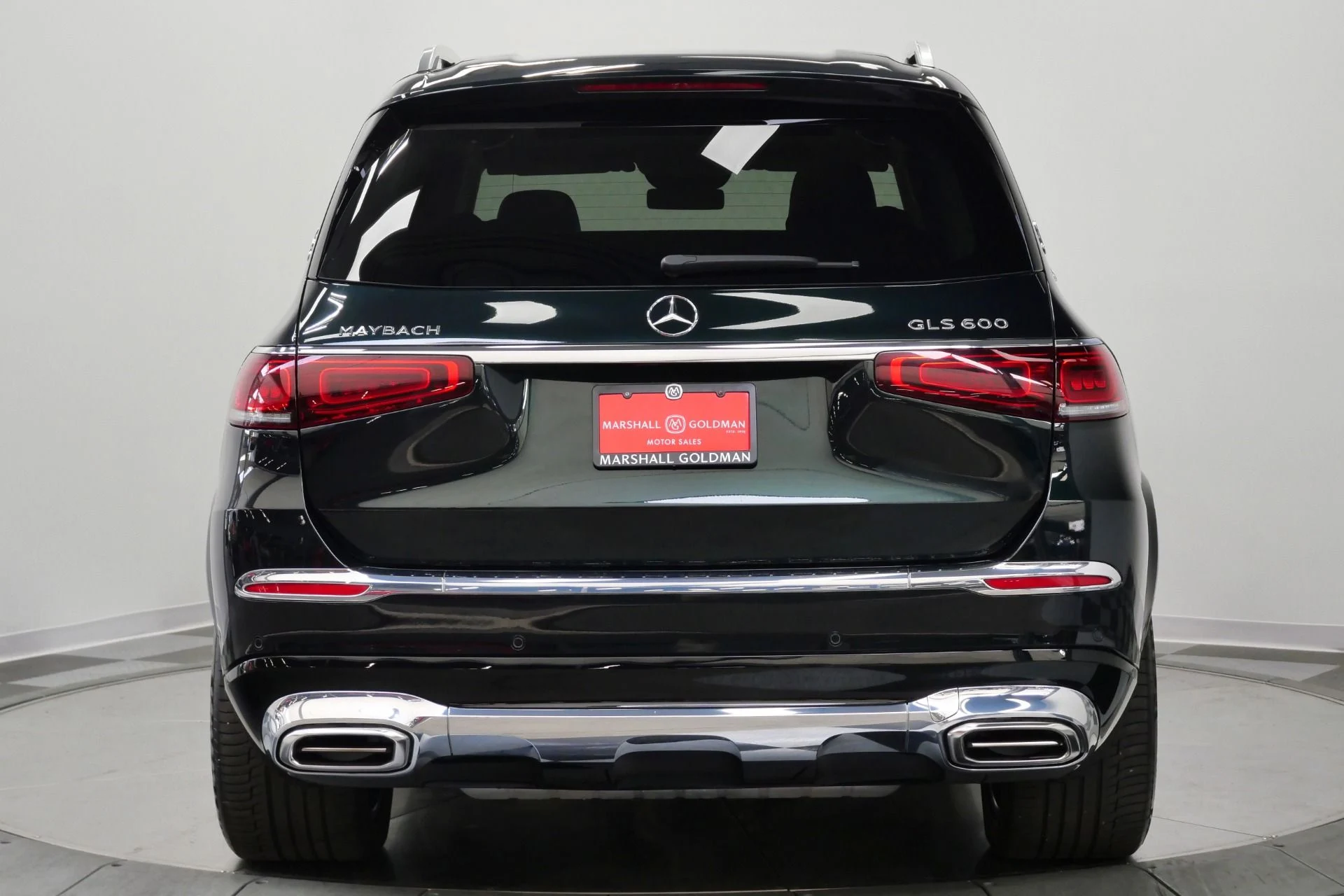 mph007_3708316671_Used_2022_Mercedes_Benz_Maybach_GLS_600_4_MATIC_Beautiful_Colors_Four_Seat_Configuration_Walnut_Trim_1776795080_fc32425b9e