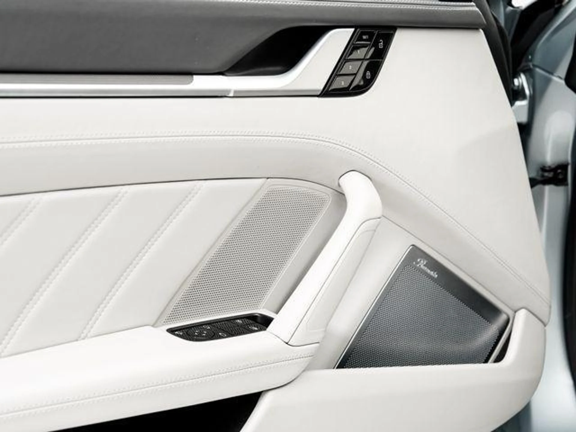 mph007_3717440758_i_Szbv_Zi_IWS_6sbq_Dv_J_Jp2y_Qy_X_2s_069af0134c