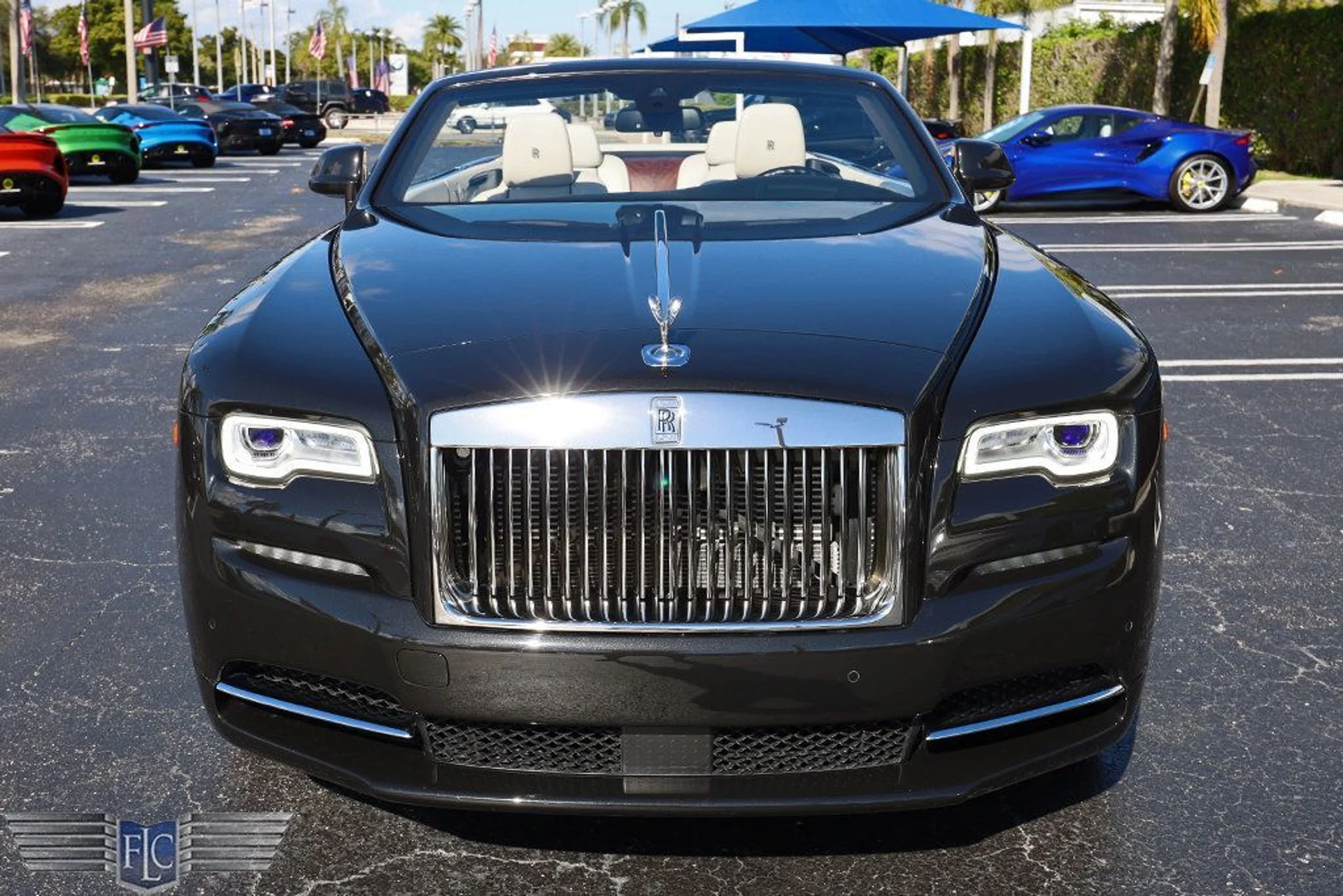 mph007_3722506317_used_2017_rolls_royce_dawn_convertible_6305_22967978_8_1024_639f2303e9