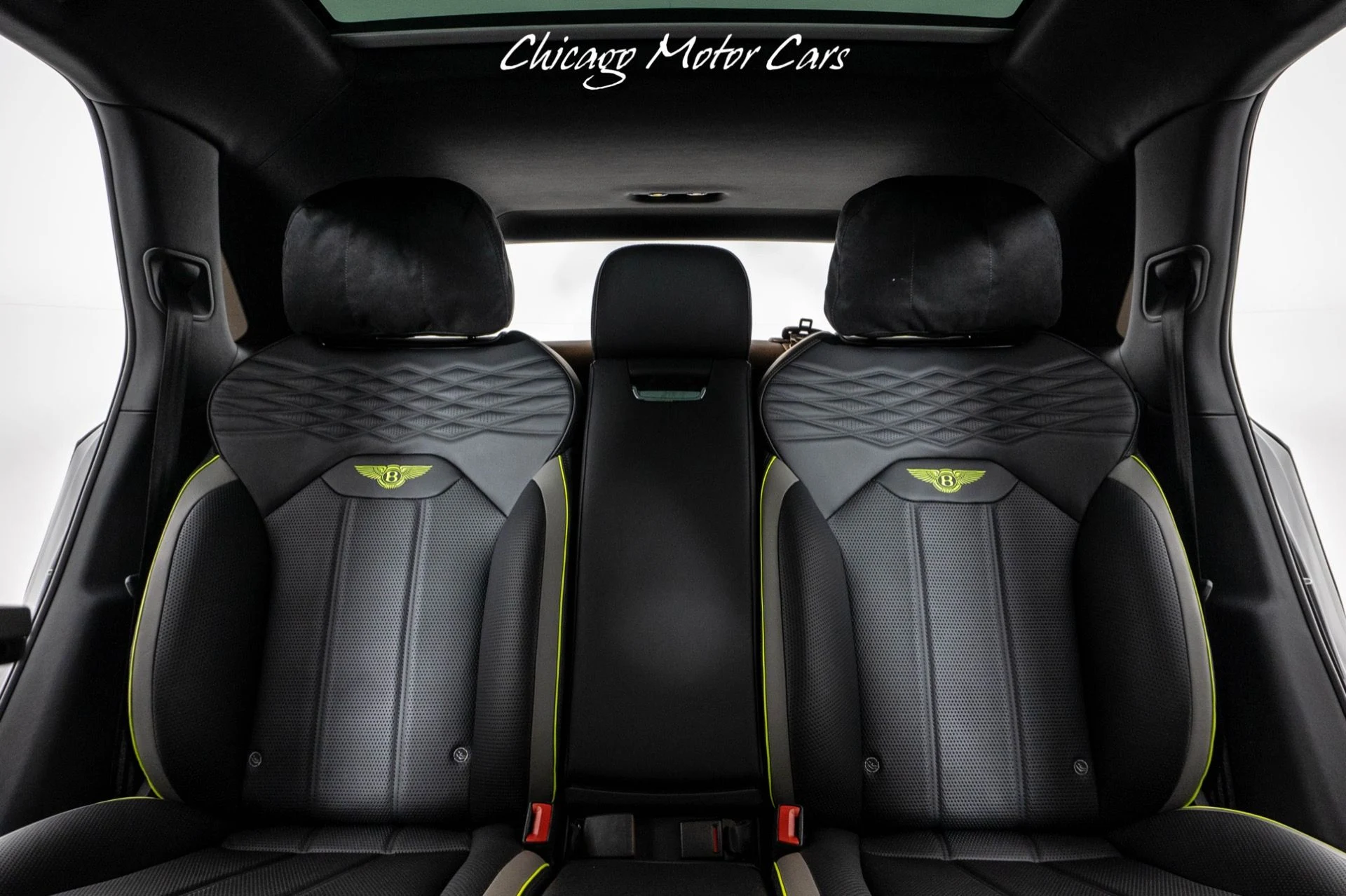 mph007_374618532_13453_p8_l_5462e94bc5