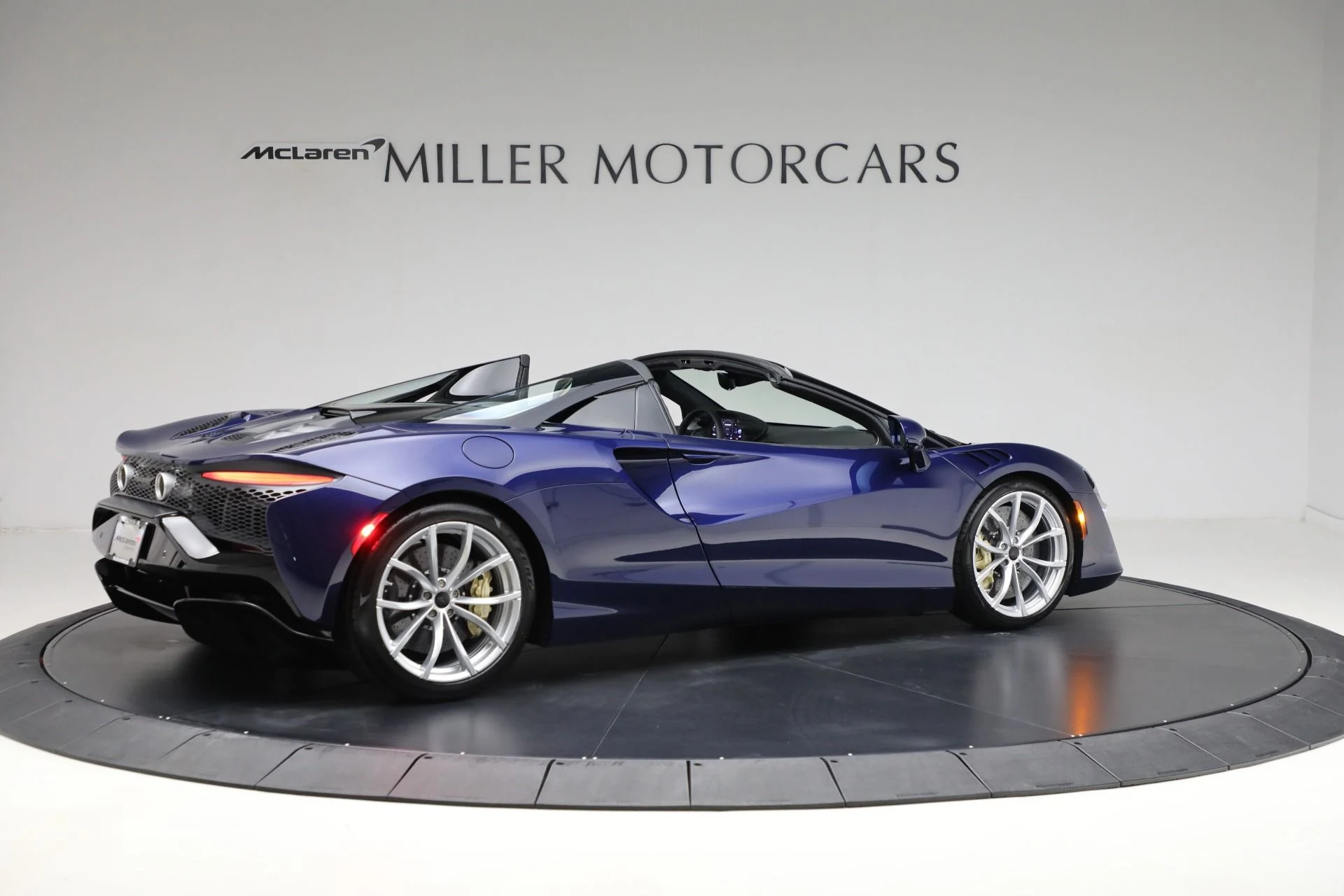 mph007_3746780032_New_2025_Mc_Laren_Artura_Spider_Tech_Lux_9506a227dd