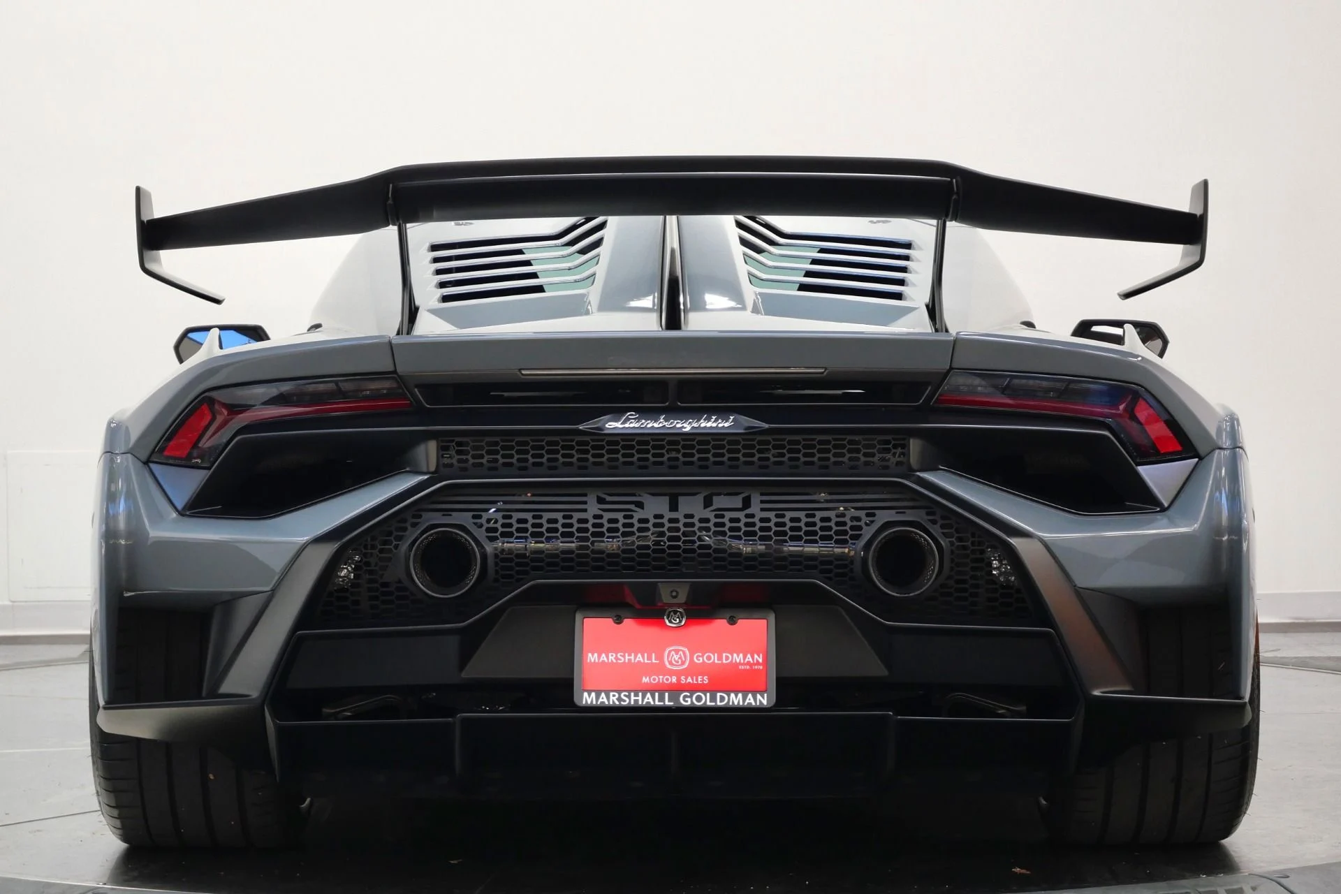 mph007_3750215780_Used_2022_Lamborghini_Huracan_STO_VF_Supercharger_HRE_Carbon_Fiber_Wheels_1784928599_9fc8fc81af