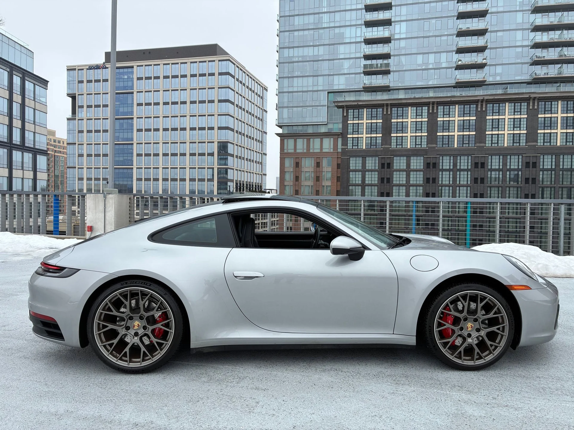 mph007_3752839785_575357e5bab21e8023be1a4cf37114c5x_aed317ac39