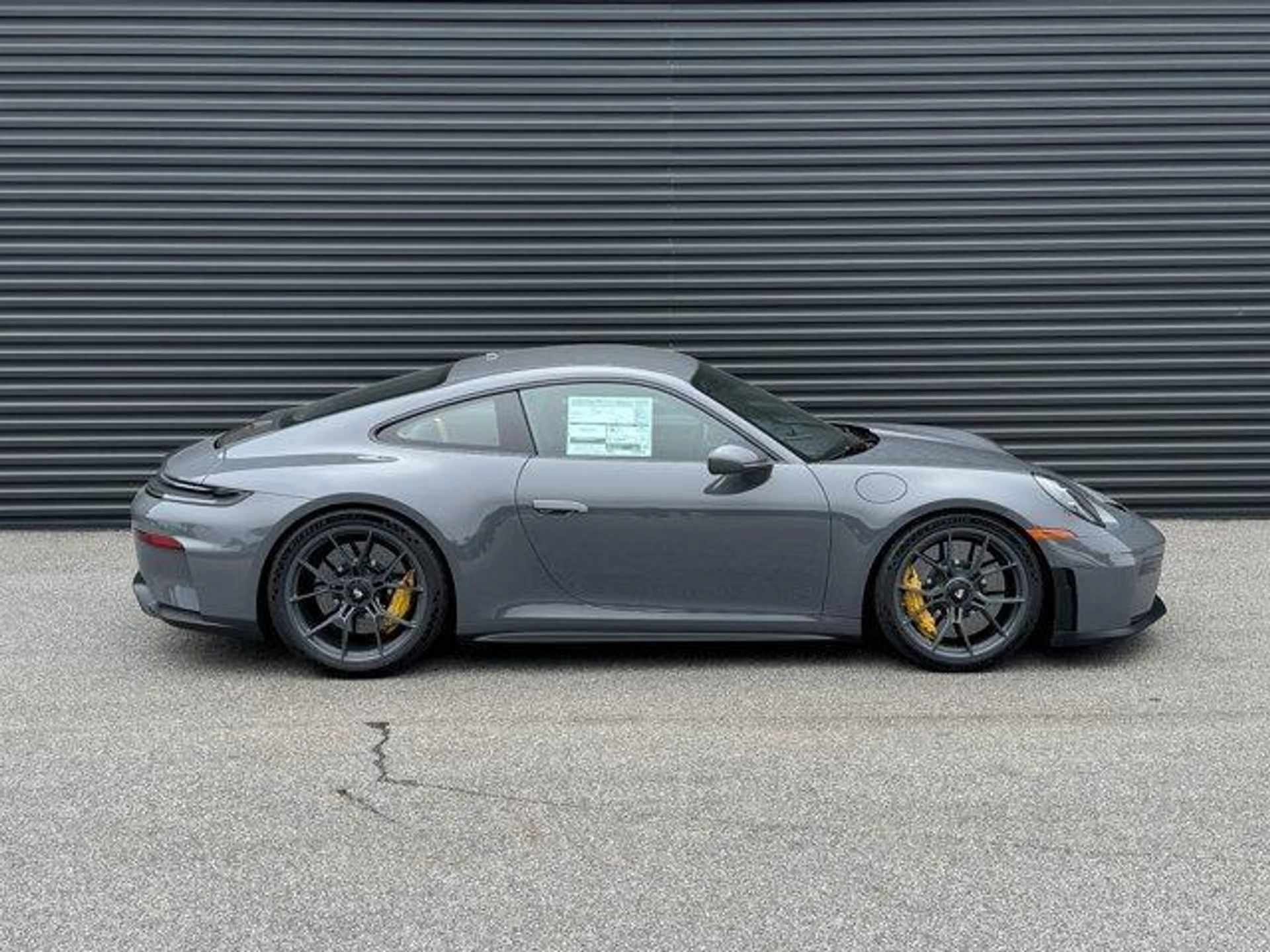 mph007_3762704799_Ux_Ydky4dt9tfhbfq2_X_Bj_MQ_Eo_J4g_65cb6aacc6