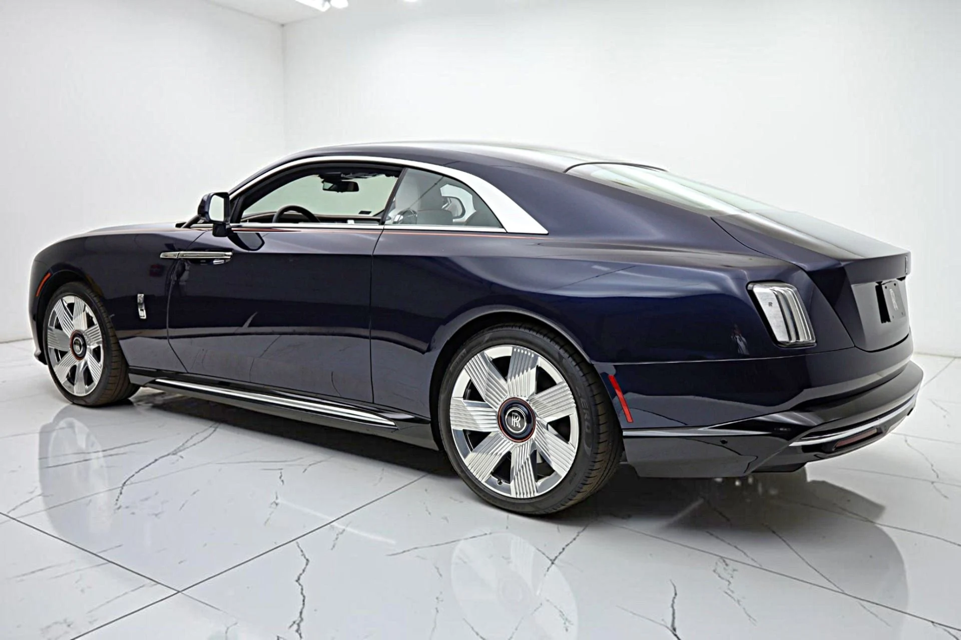 mph007_3765386707_Used_2024_Rolls_Royce_Spectre_d4a23b7eea