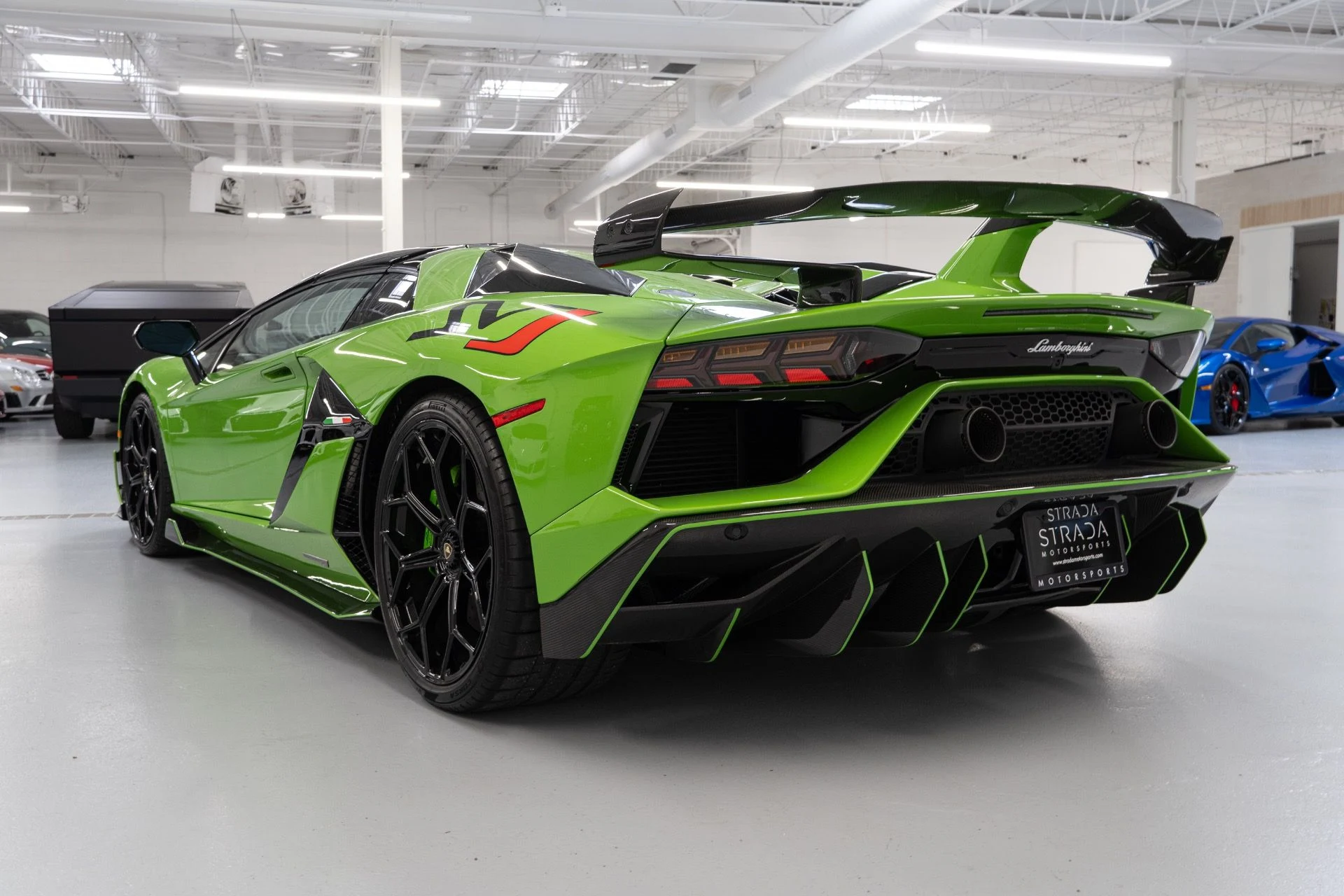 mph007_3768917514_Used_2021_Lamborghini_Aventador_LP_770_4_SVJ_1763584595_19740294b4
