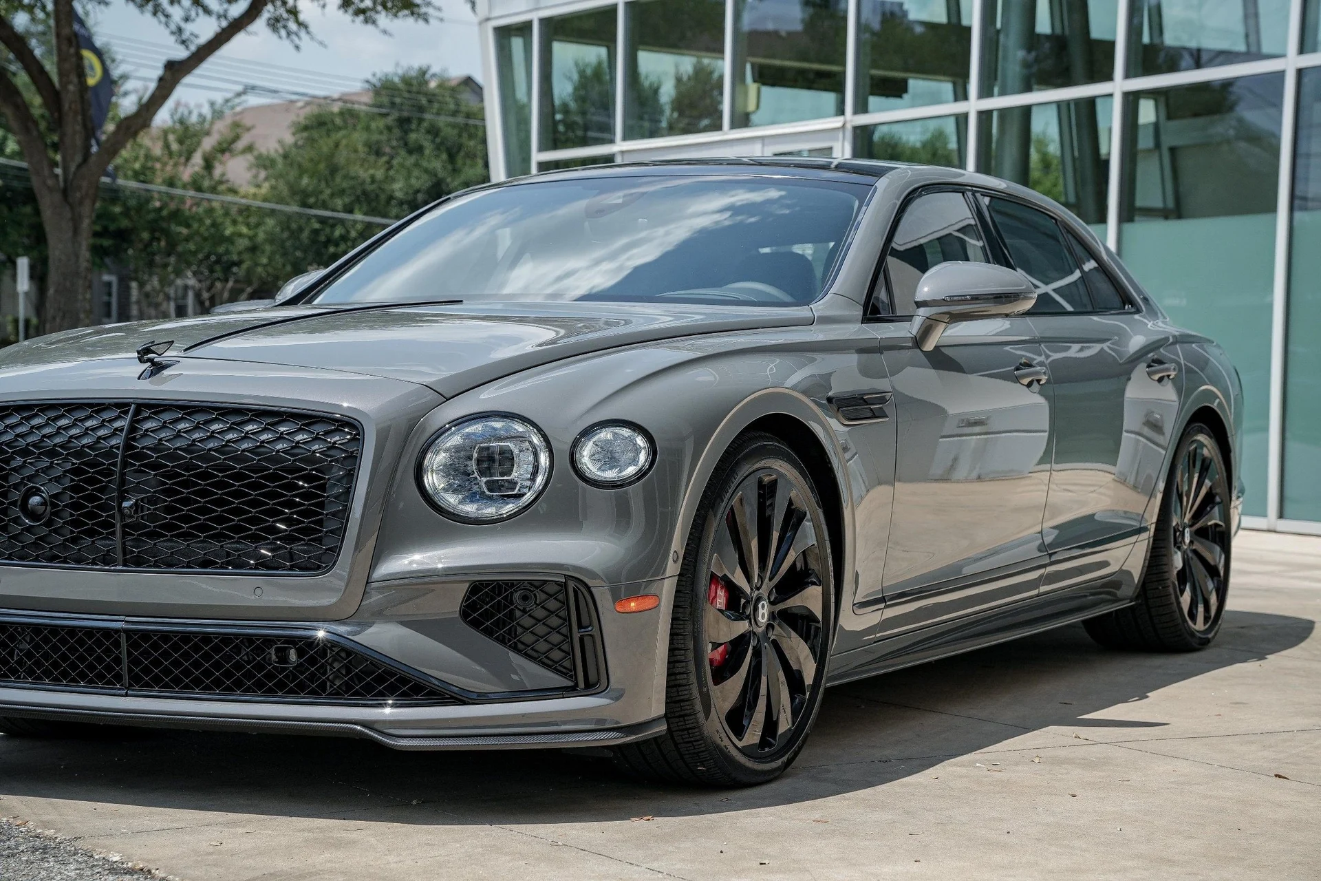 mph007_3768921270_Hi_Tech_Luxury_Imports_LLC_SCBBP_6_ZGXSC_023023_image_7_4771d4a613