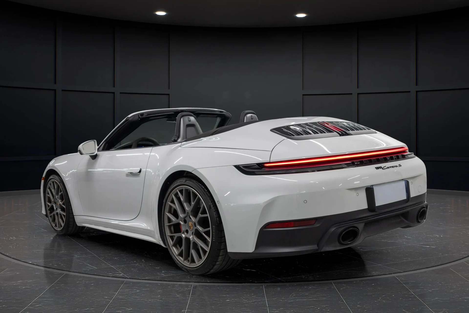 mph007_3771923803_64bd7ea6_9d00_4875_af41_a065b6b5c9a3_202520_Porsche2091120_Carrera20_S20_Cabriolet2028_WP_0_CH_2_A91_SS_24928329_8_9d8d5a3ee3