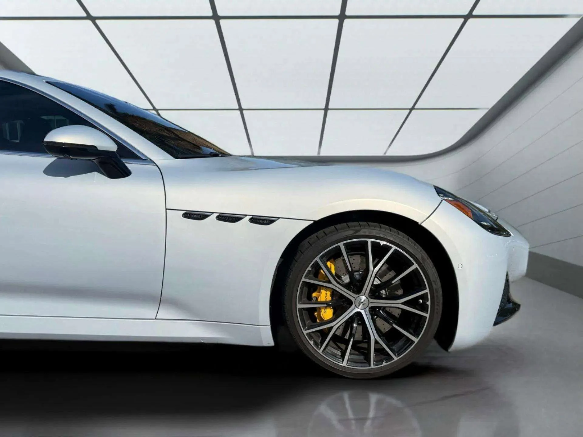 mph007_3777449765_165249b1605e4a77ad5dabd0bfe95599_48a7403756