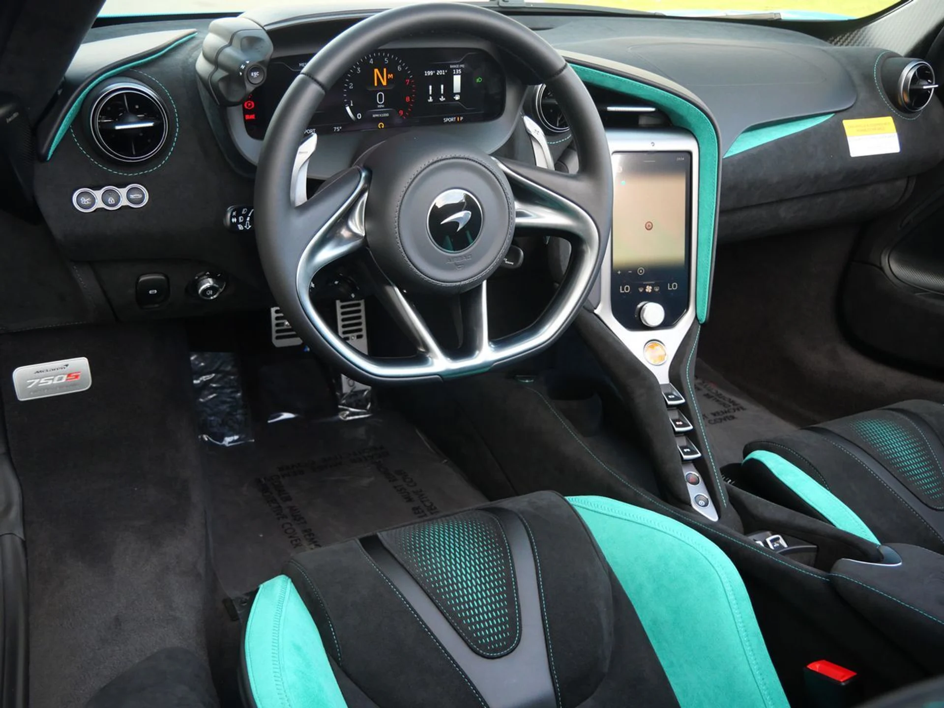 mph007_3777649355_cccb6640205eb4f9b52fc7bfb4b20465x_1aaa0d1992