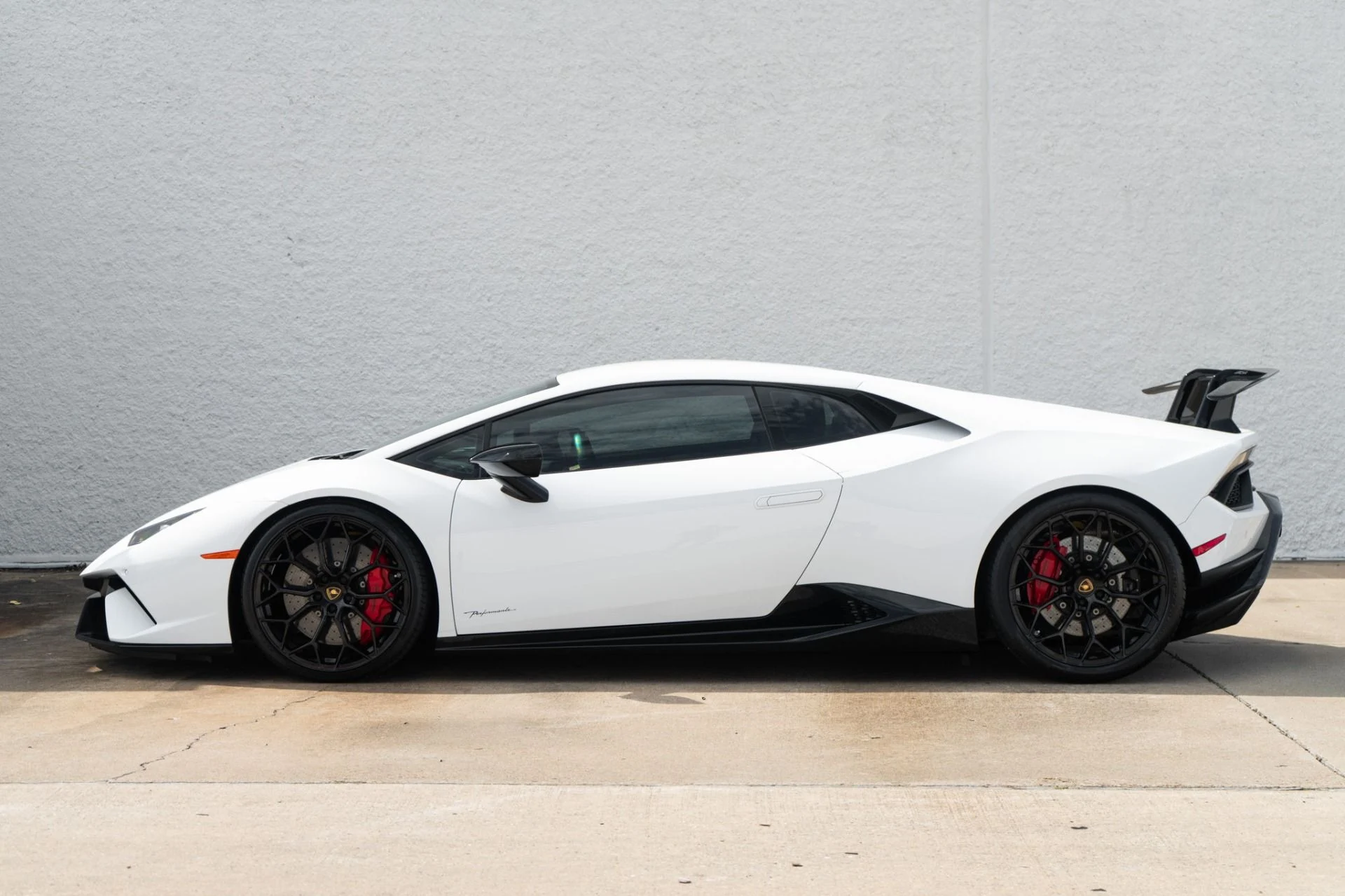 mph007_3778873040_Used_2018_Lamborghini_Huracan_LP_640_4_Performante_1773180113_231a627385