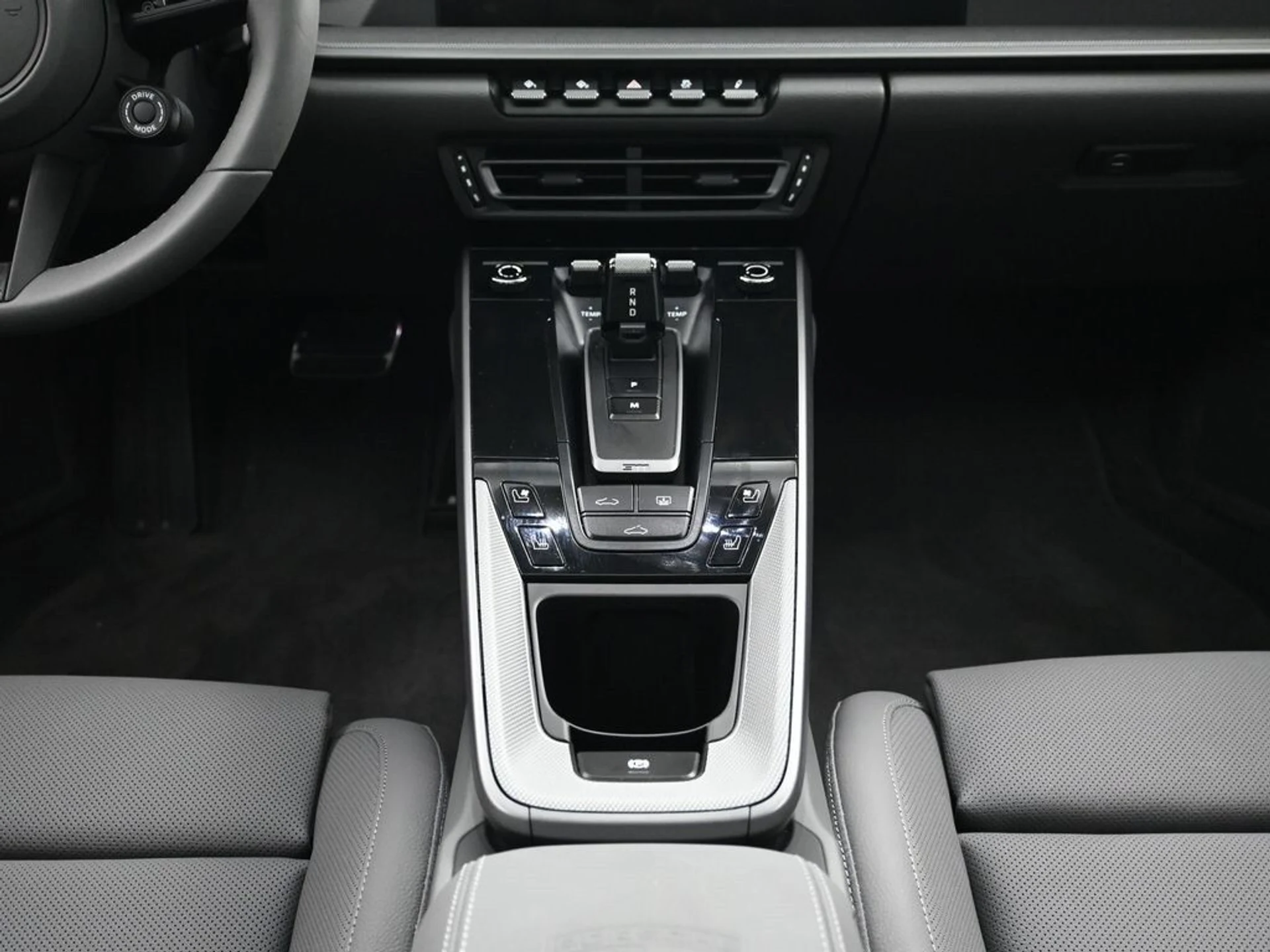 mph007_3786001944_c8454097811859cc3c463f5fb62a462dx_328c6f8df8