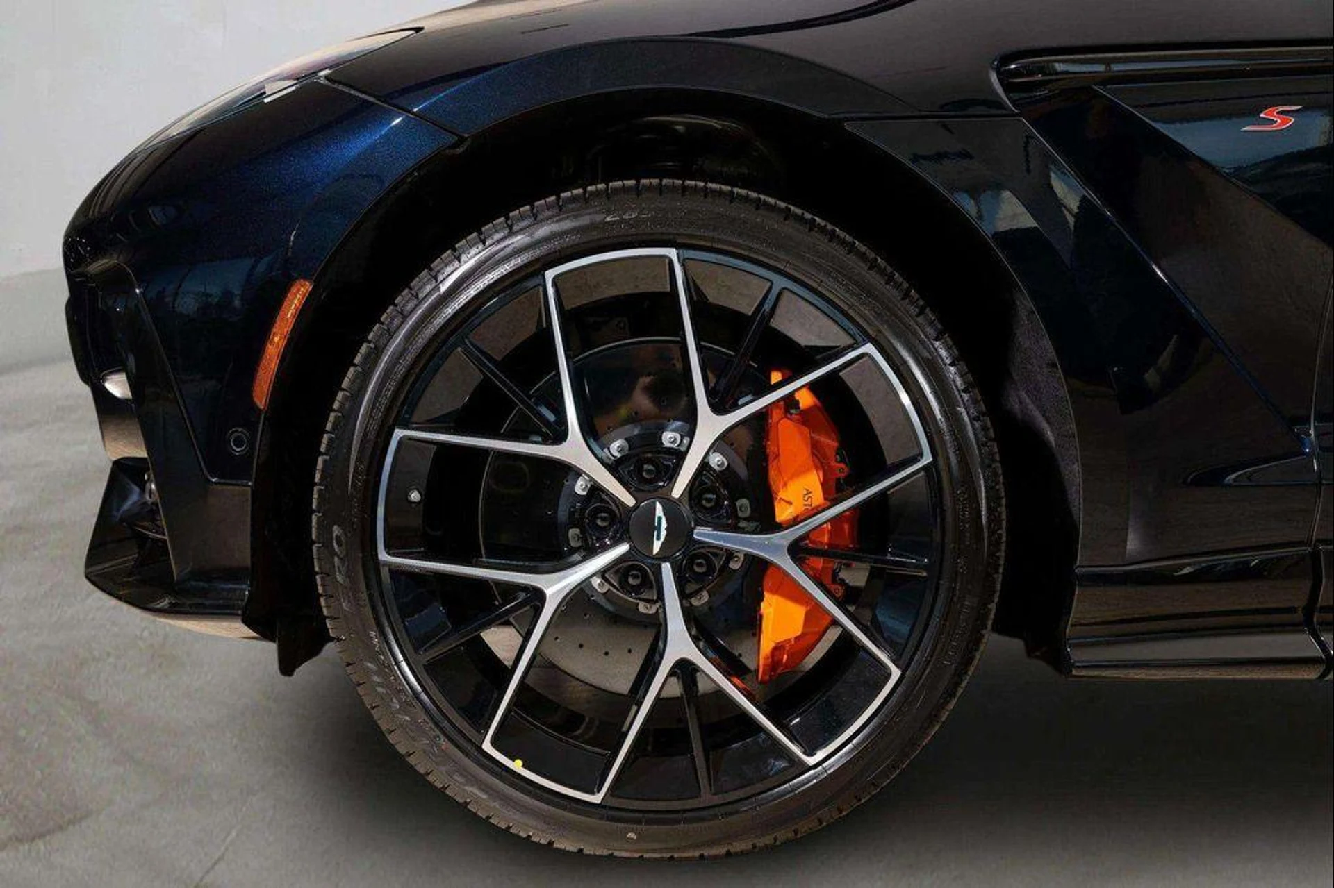 mph007_3796684351_OWI_8o9_Cz_RSWAN_Fk_E_7_P_Jybx_LB_Zs_a31b994b20