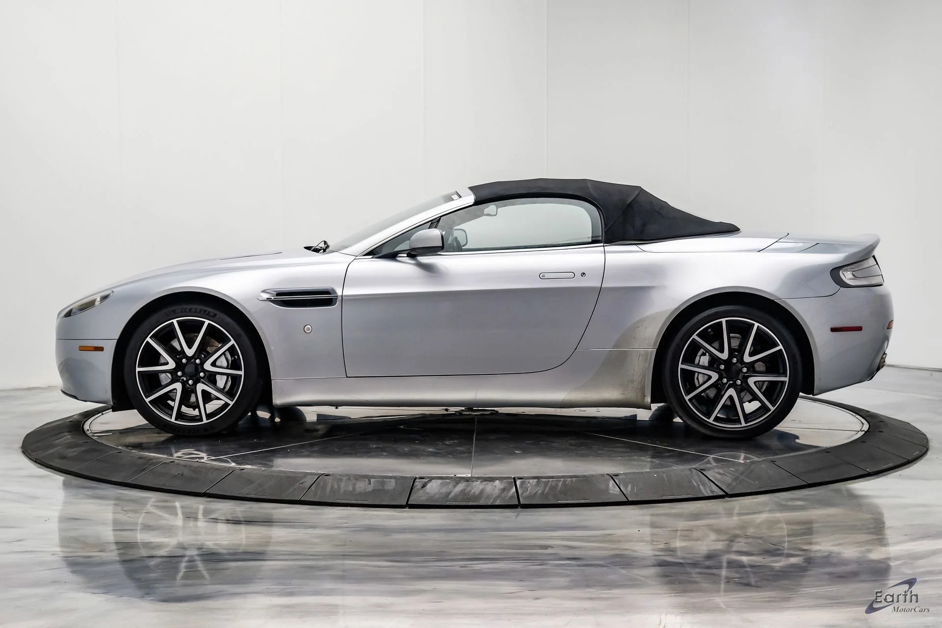 mph007_3796917139_0f6f3eba4595a99055a472ac469f5c55x_c6af485a2c