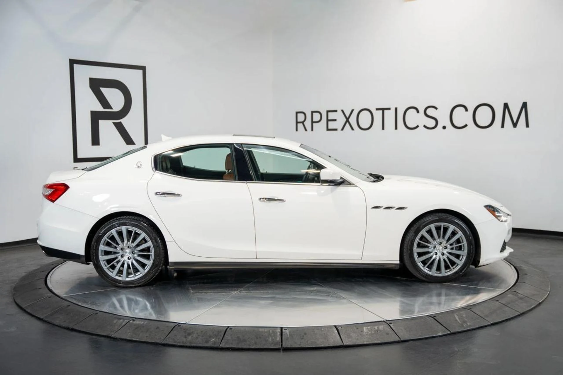 mph007_3801458706_4bcb5a9efd462fdffd9f18a60a15cf66_401f2c5979