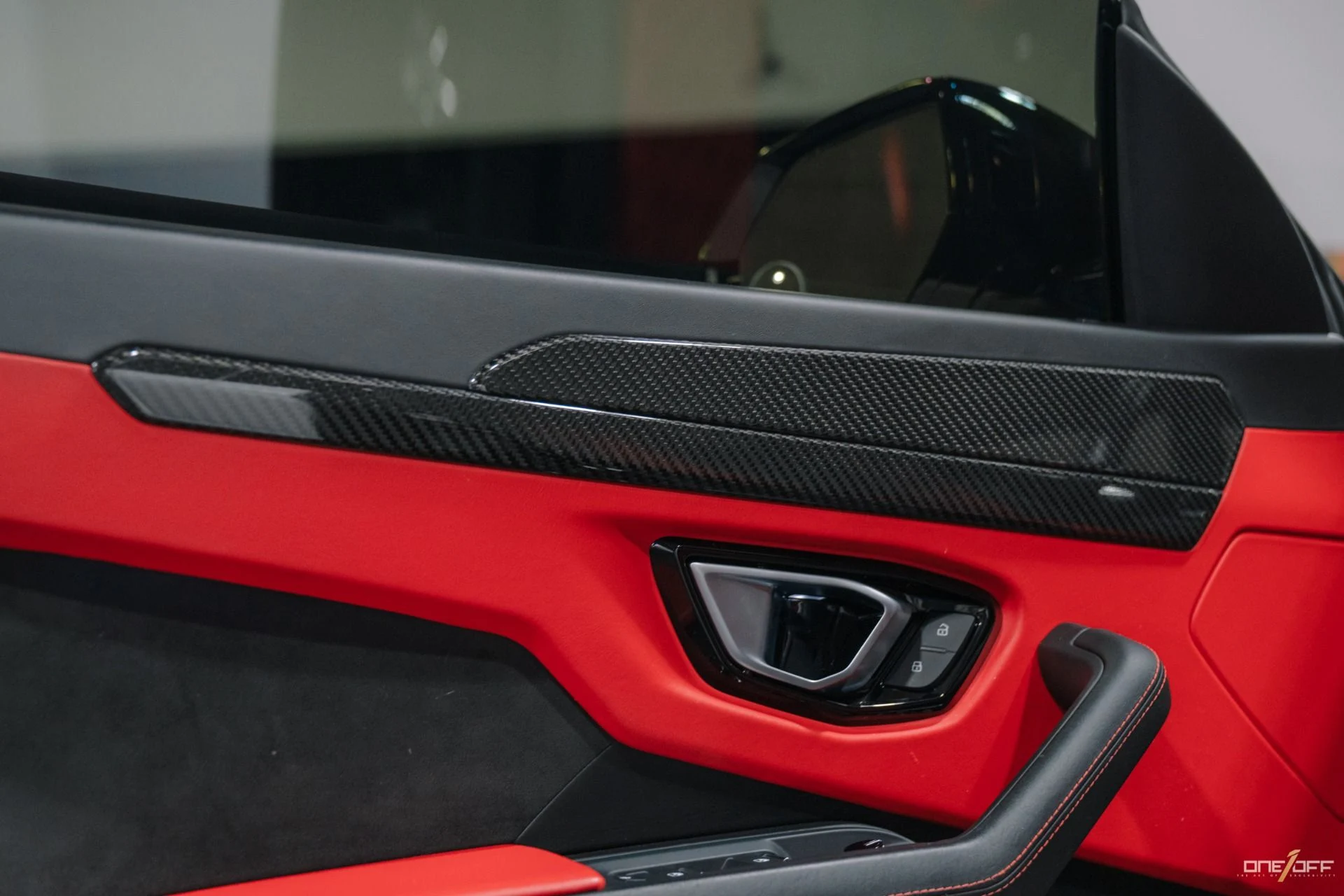 mph007_3806059972_Used_2019_Lamborghini_Urus_Tastefully_Modified_FI_Exhaust_Satin_White_Wrap_Bang_Olufsen_1760629908_99c19951d6
