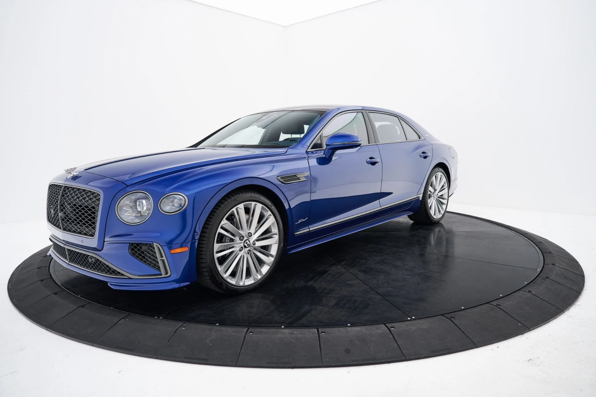 mph007_3809370635_Used_2025_Bentley_Flying_Spur_Speed_1792601120_db45dcd678