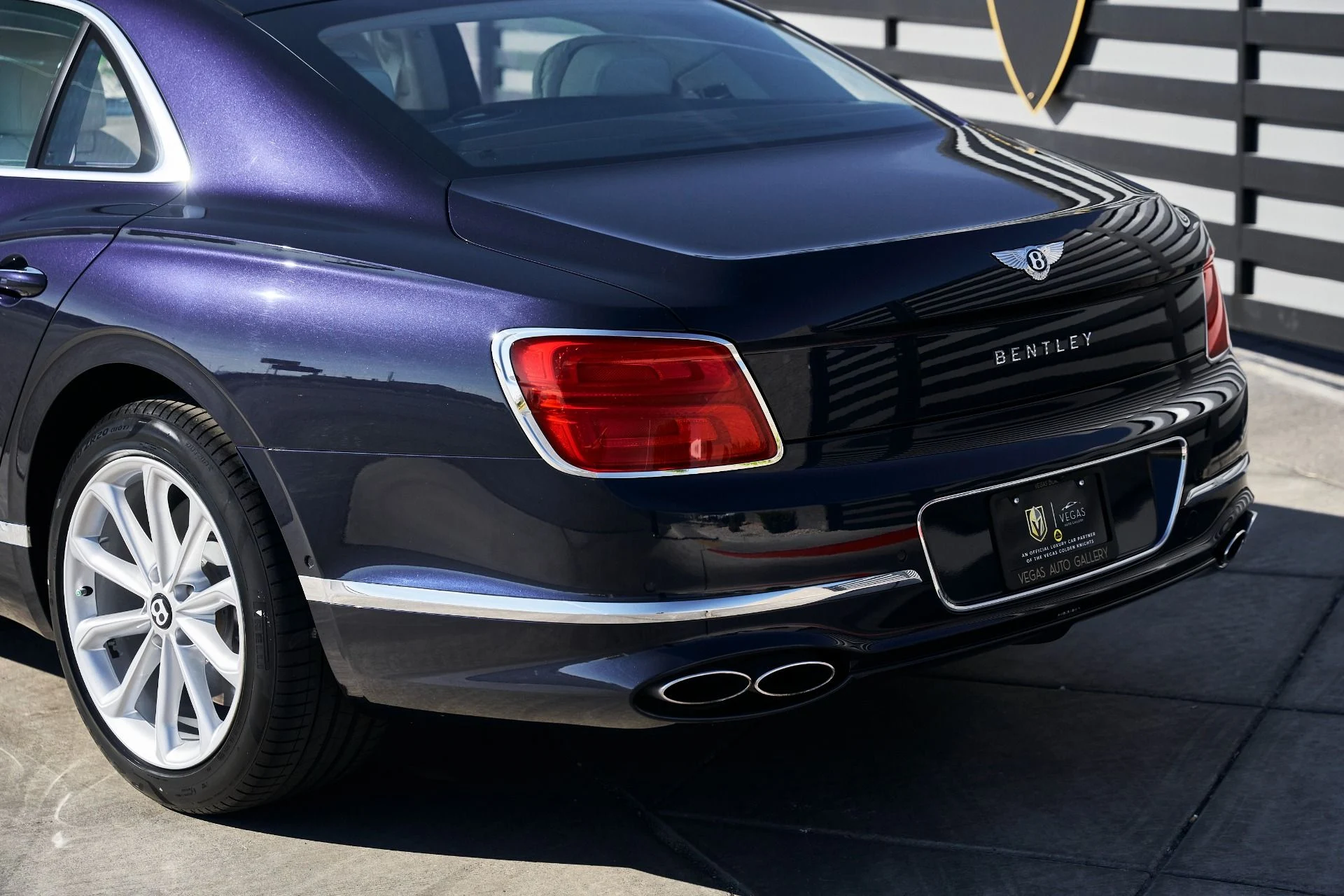 mph007_3813698384_Used_2024_Bentley_Flying_Spur_Mulliner_V8_1773796164_e012ff34e3