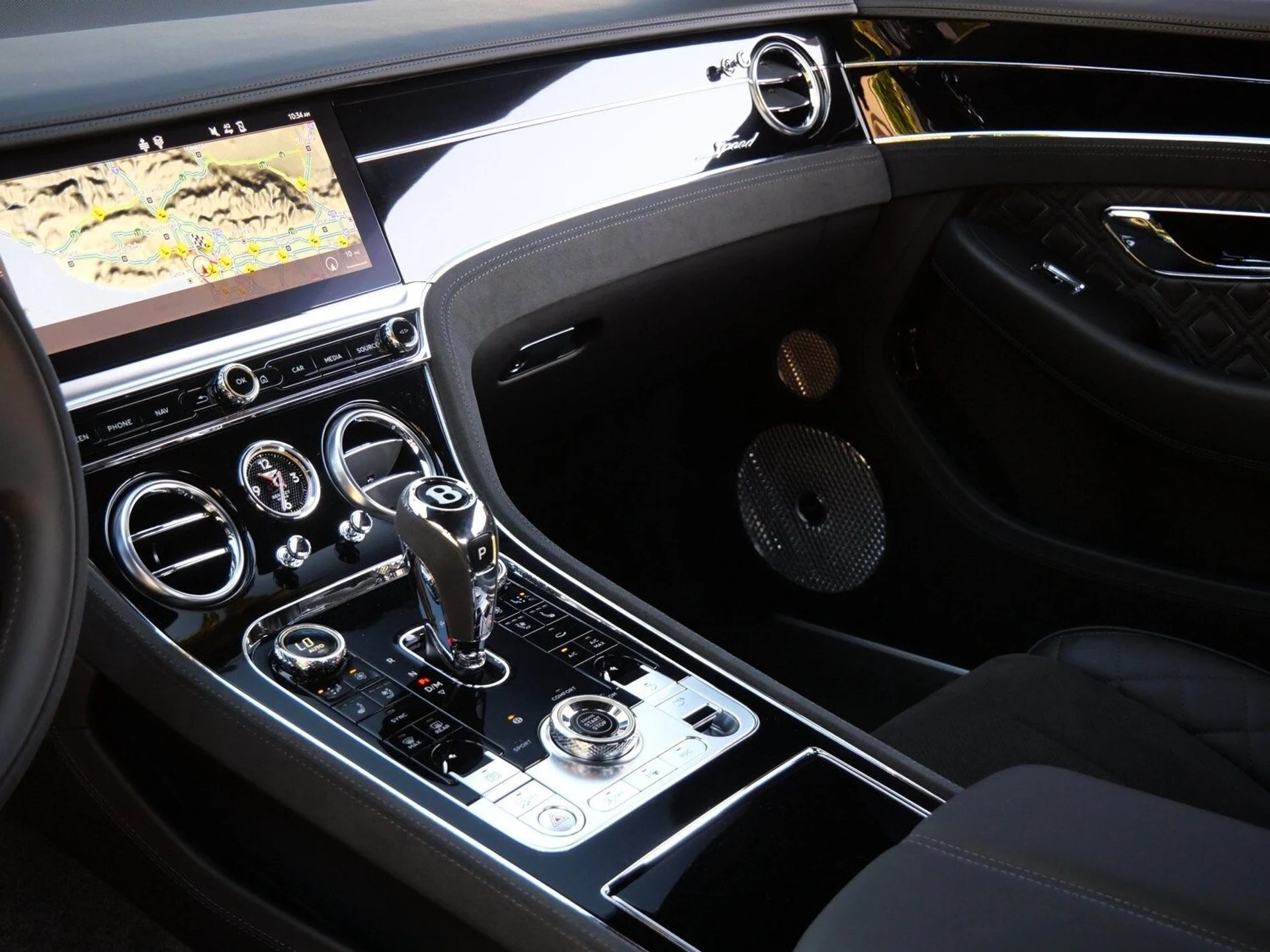 mph007_3818688662_84bb9b4a91676e0faa6cc994ab0b10e6x_f26a090416