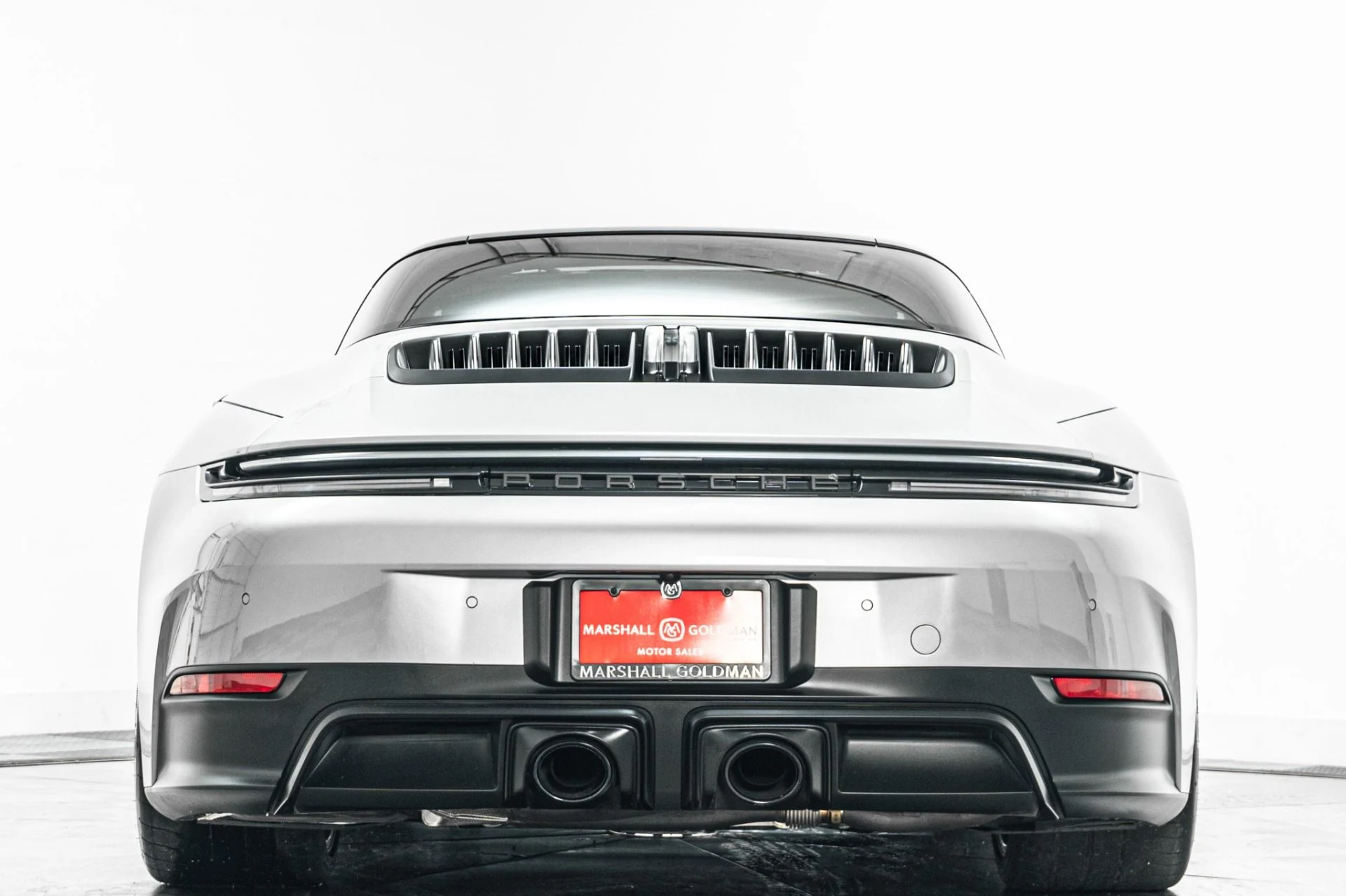 mph007_3820652112_Used_2025_Porsche_911_Targa_4_GTS_1783373195_466ec4811e