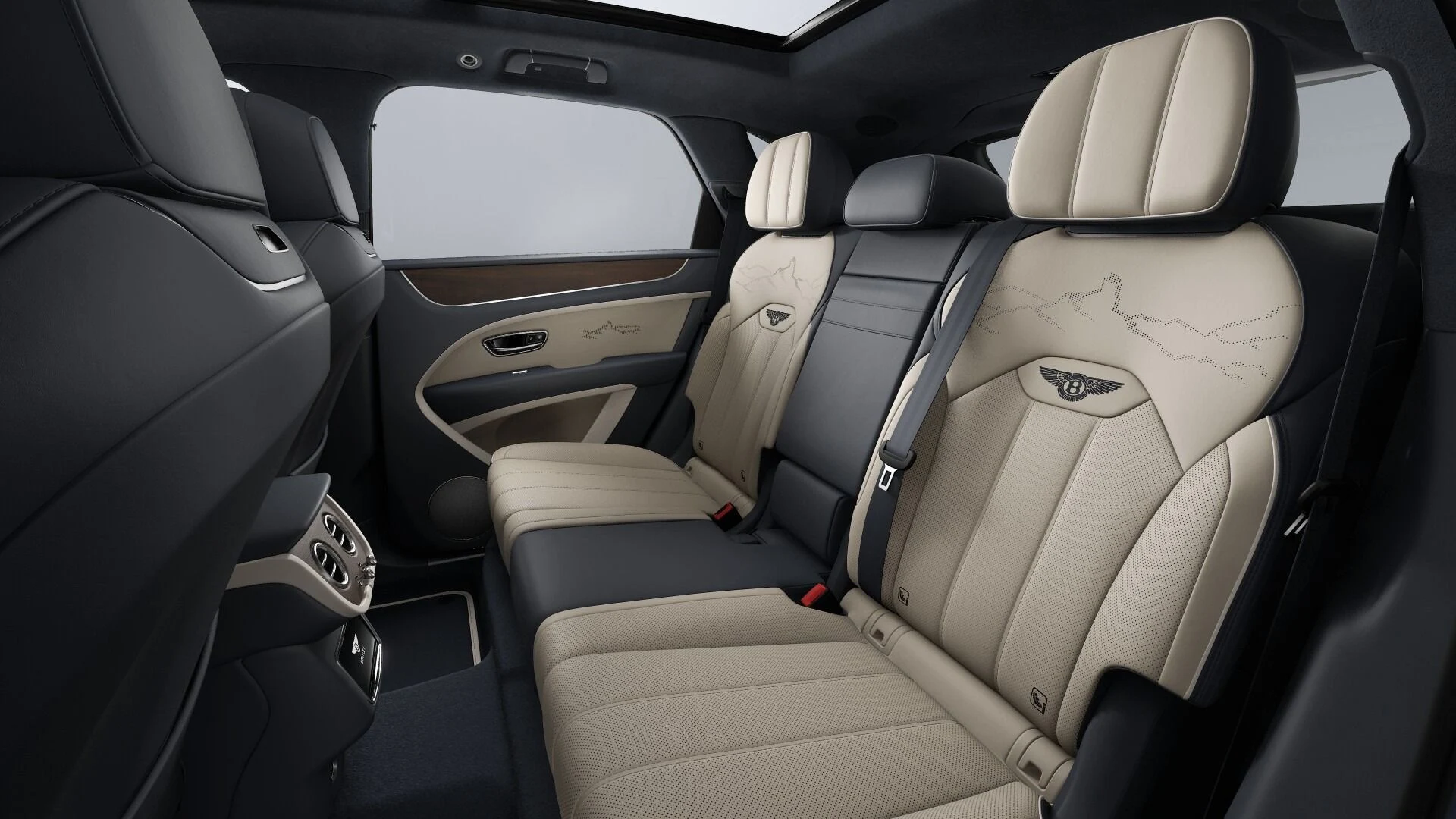 mph007_3821265222_New_2027_Bentley_Bentayga_Artenara_Edition_V8_1788531786_32111623e2
