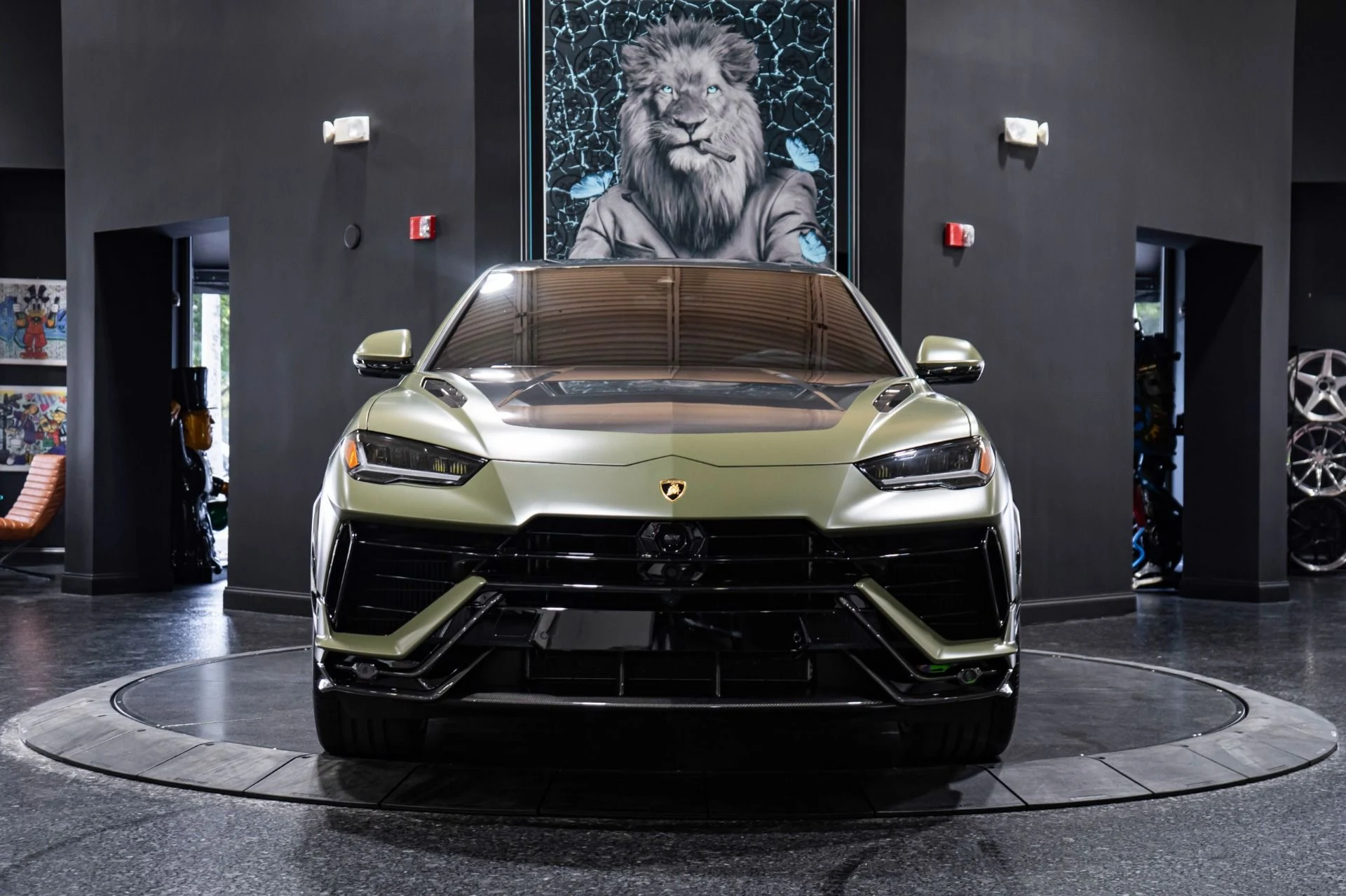 mph007_3822237593_Used_2023_Lamborghini_Urus_Performante_FACTORY_MATTE_322297_MSRP_1764030986_6716ef1df0