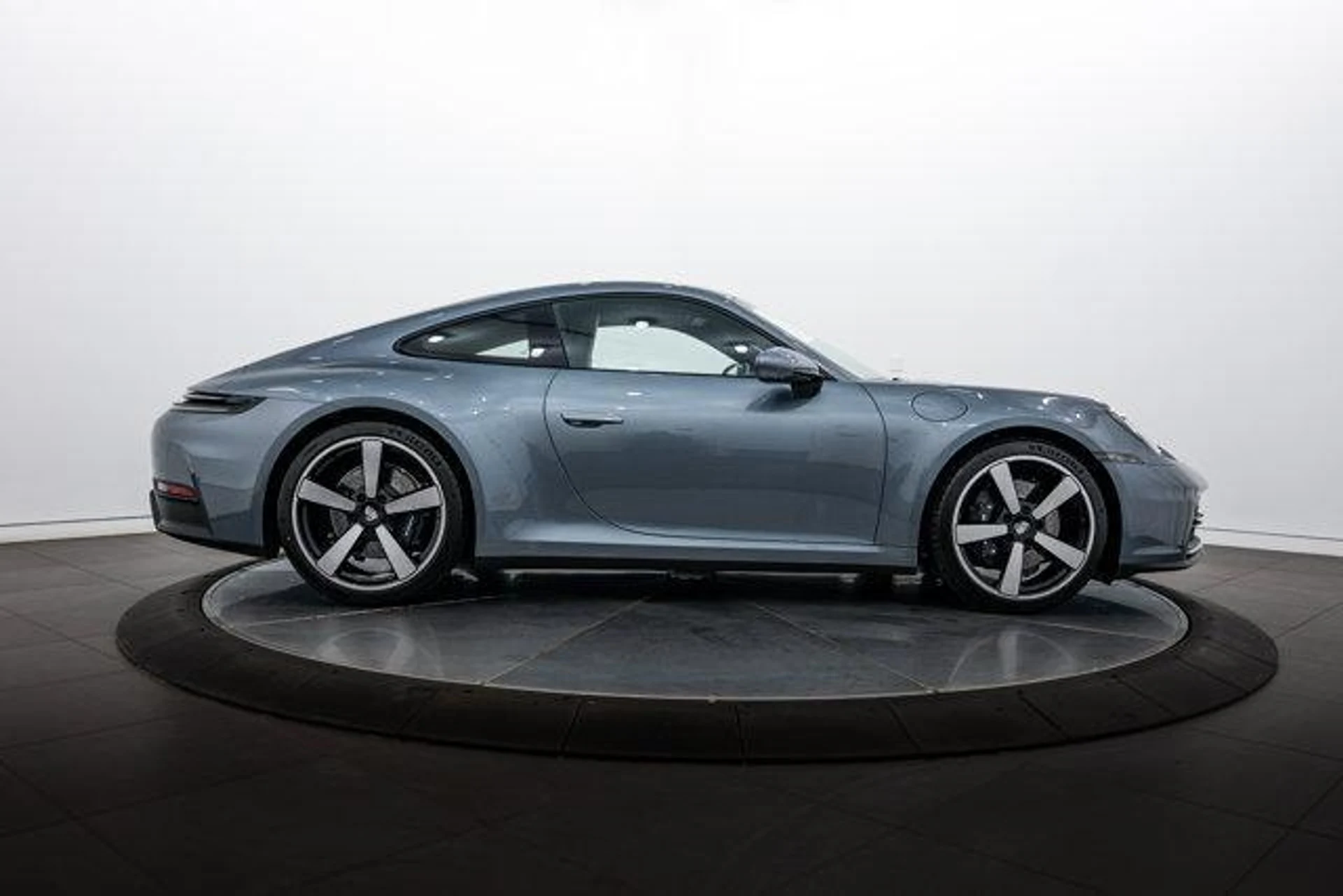 mph007_3830013942_2_So4kcdta95_AMC_R5_Ej_An0_NL_Xk_28c3601f0e