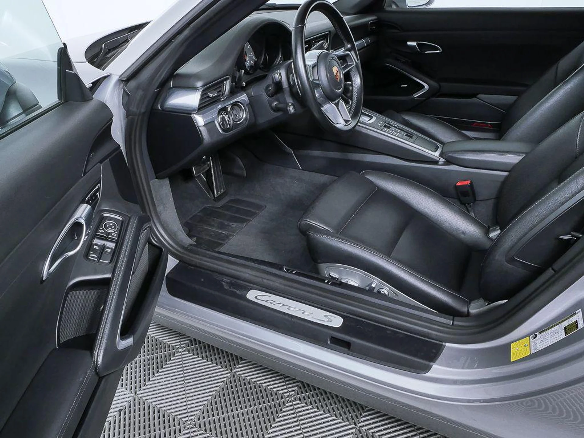 mph007_383833616_1pg_W7_U_Yc_HIHO_Hknd_Nhg0o_c23o_8f7c9e7ece