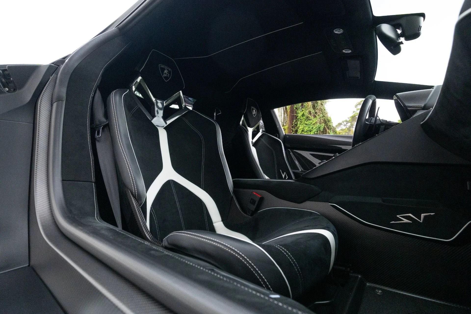 mph007_3841560321_Used_2016_Lamborghini_Aventador_LP_750_4_SV_1768280004_cef6b5c79f