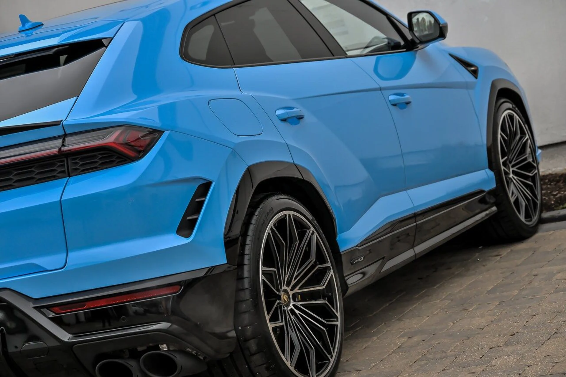 mph007_3841826730_aadca7df64840f170e4474d3957af57ax_16cbd09891