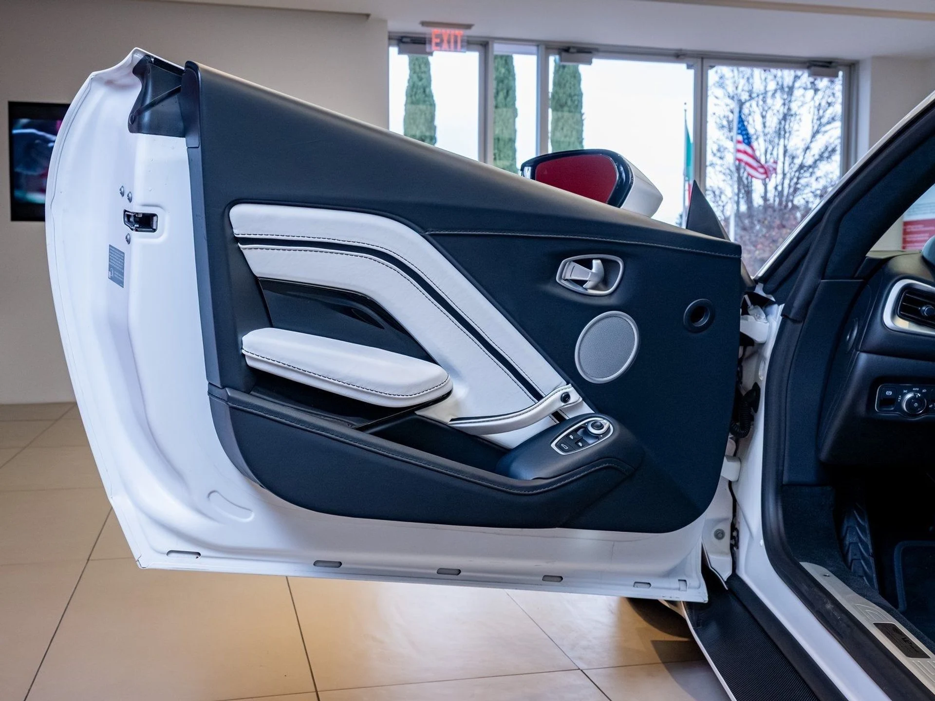 mph007_3842332638_8_62b2d29d47