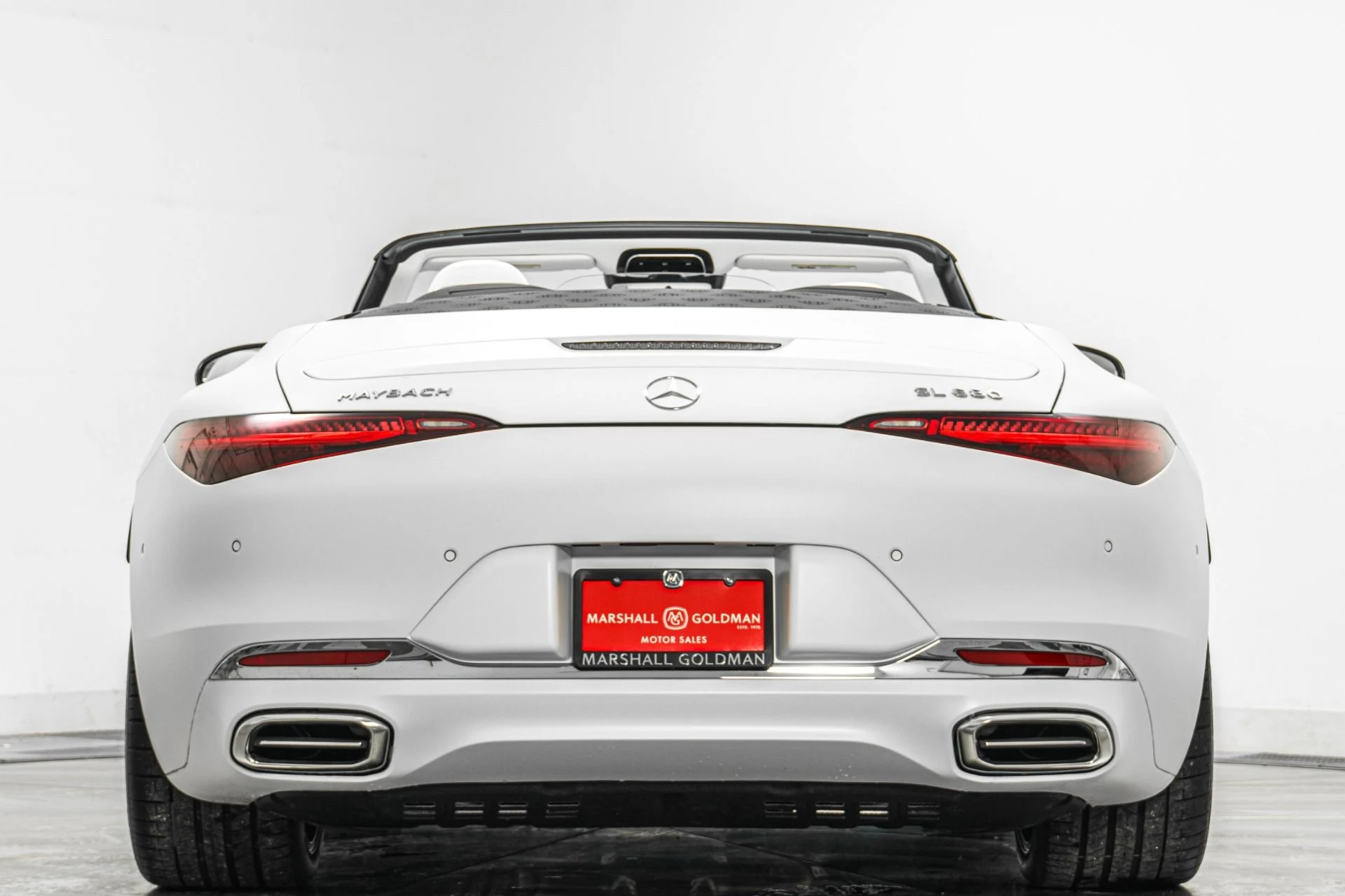 mph007_3848072871_Used_2026_Mercedes_Benz_Maybach_SL_680_Factory_Matte_Paint_Extremely_Low_Miles_1771434800_bdbfa54385