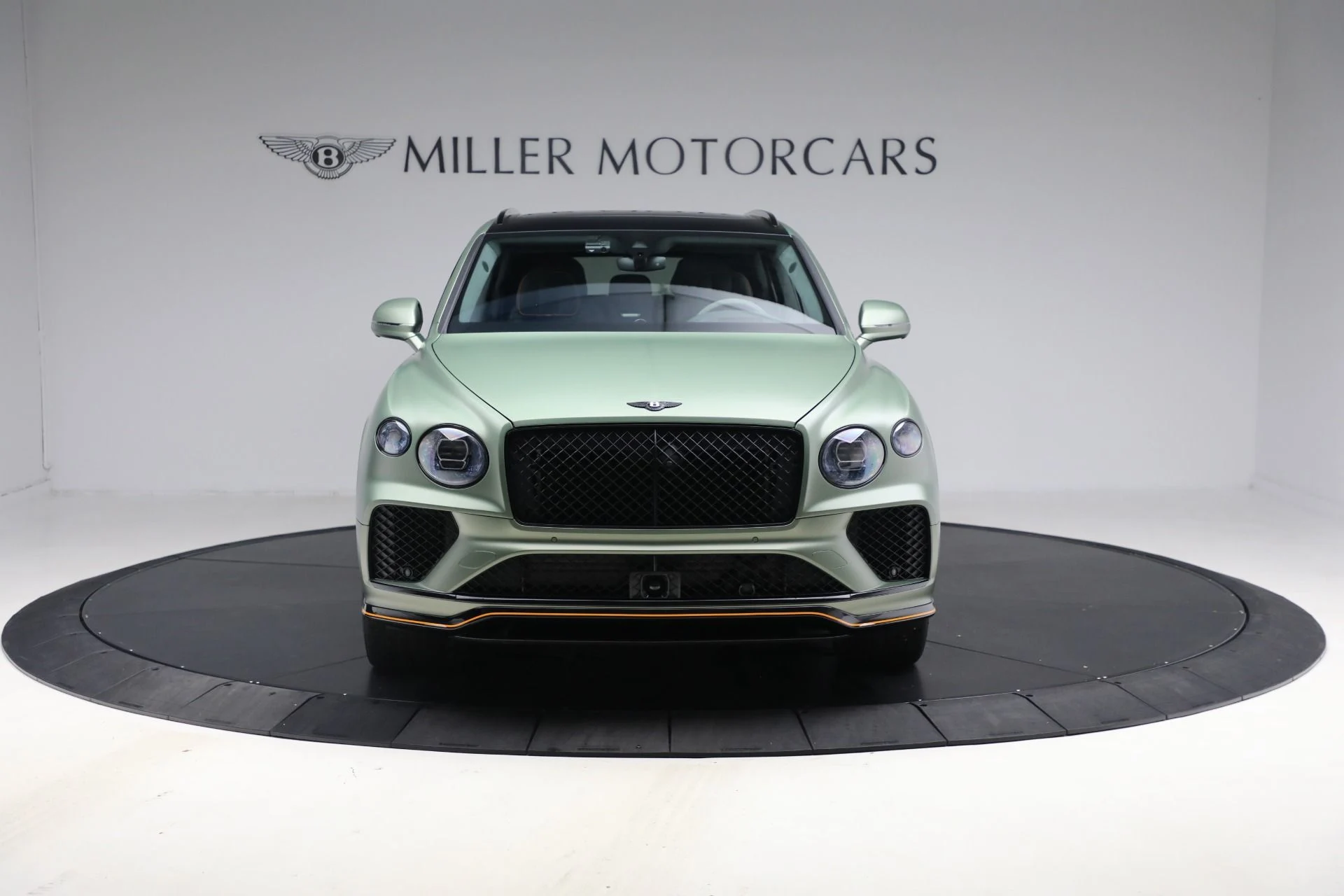 mph007_3852015179_New_2027_BENTLEY_BENTAYGA_SPEED_1761837159_7d025e294c