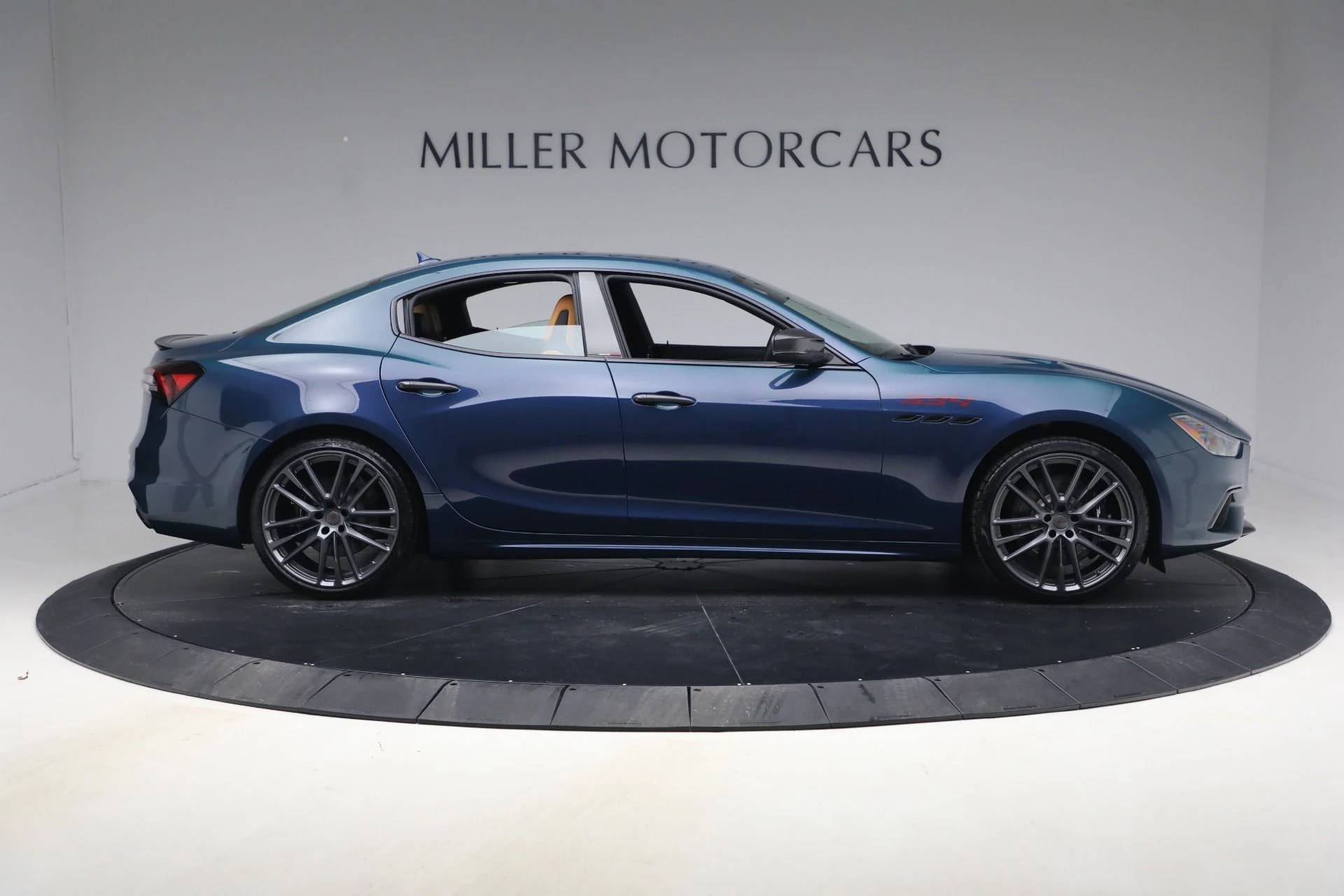 mph007_3858058559_Used_2024_Maserati_Ghibli_334_Ultima_1772290889_626bfef6d3