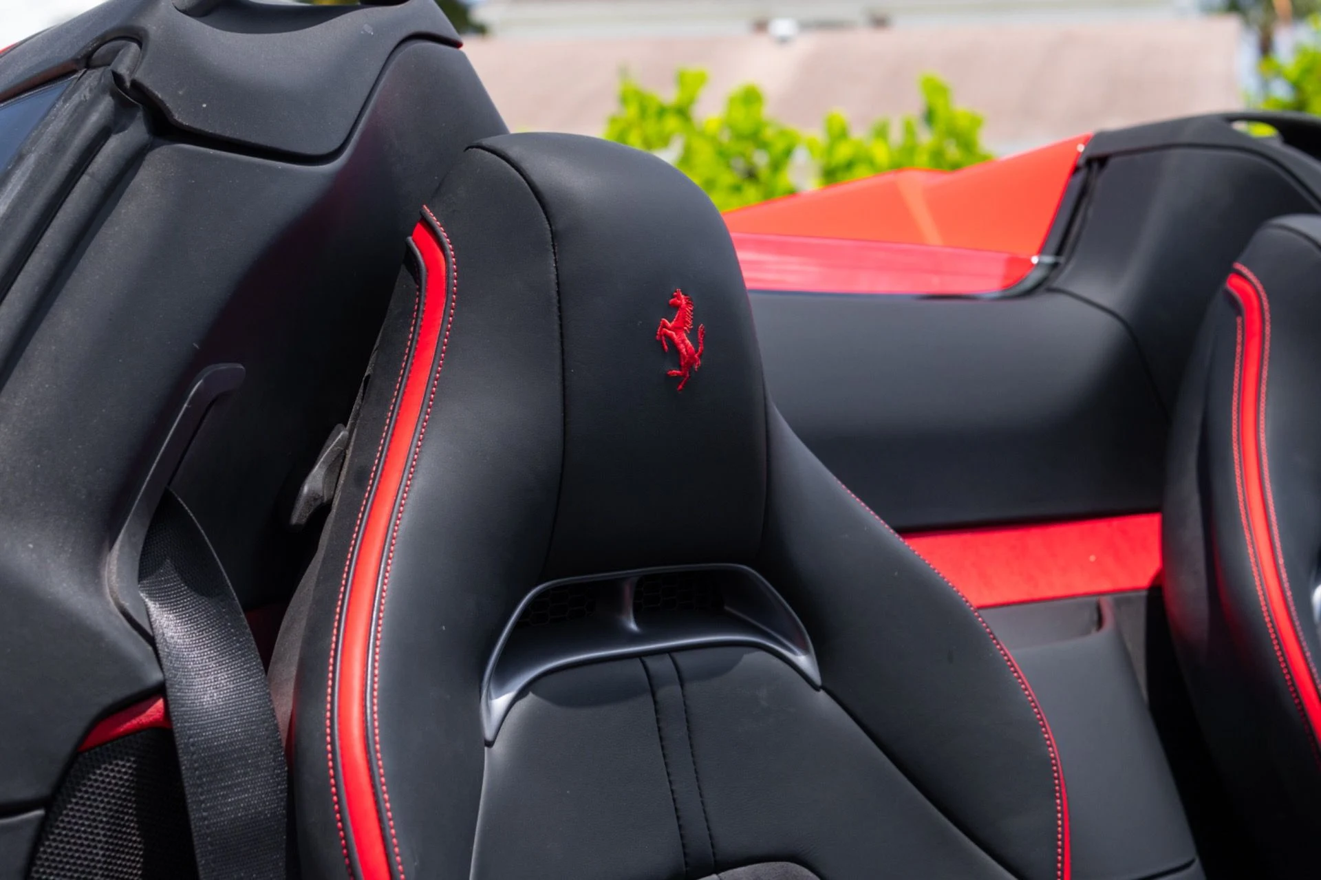 mph007_3859678669_Used_2025_Ferrari_SF_90_Spider_1779242340_dc8d2381b1