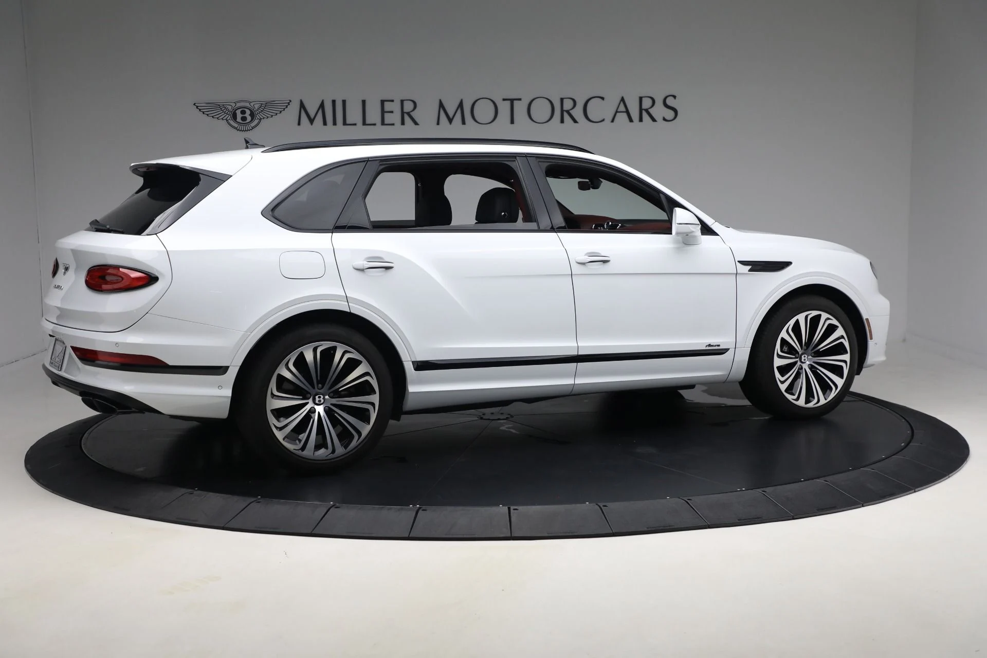 mph007_3860185766_Used_2023_Bentley_Bentayga_EWB_Azure_V8_8cf4b8eb23