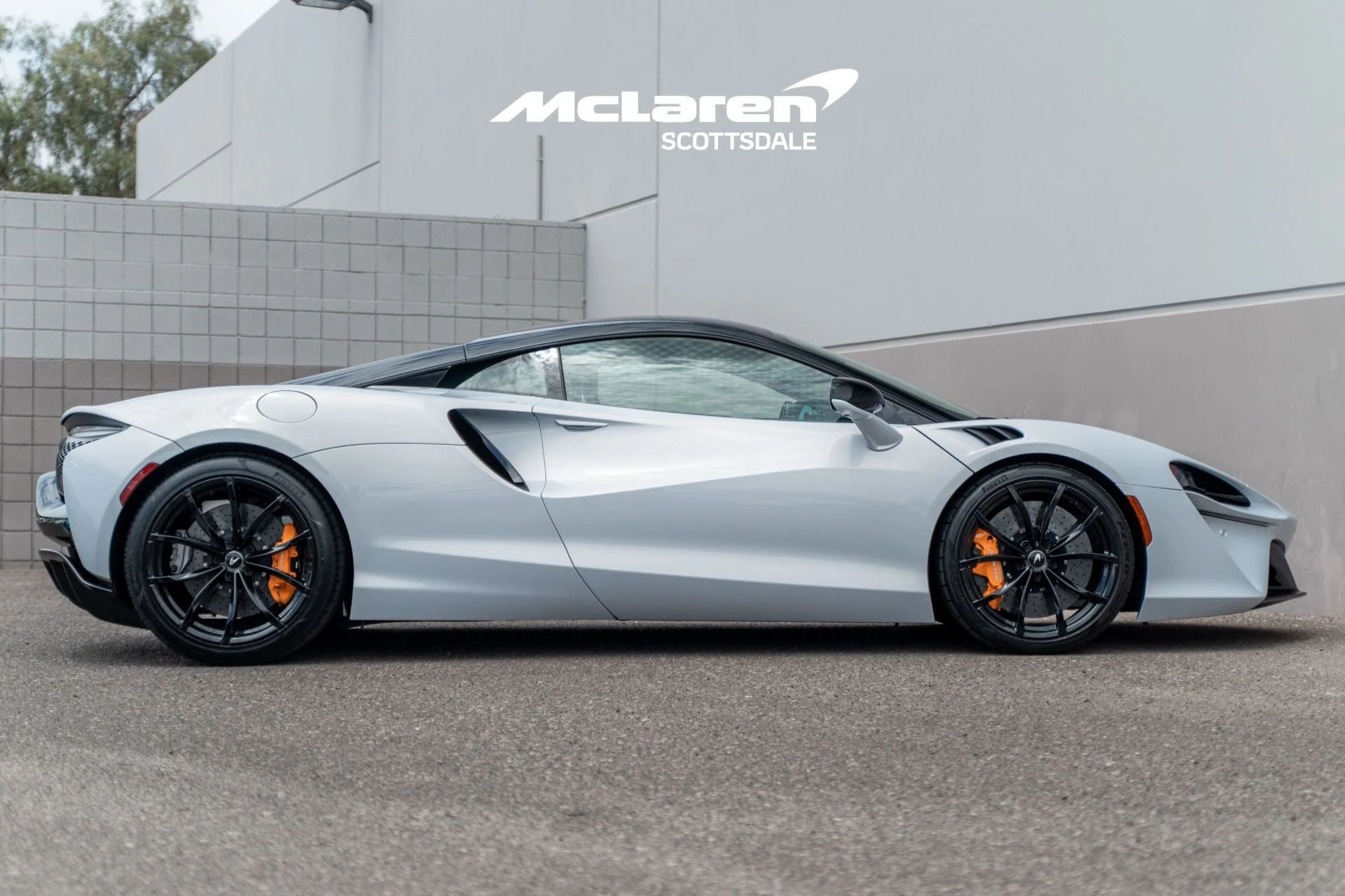 mph007_3865518014_Used_2023_MCLAREN_ARTURA_1778879802_beb00d616f